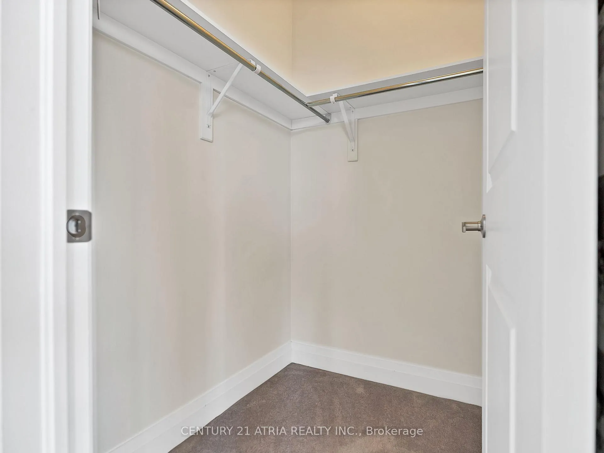 Photo 22 of 101 Gridiron Gate, Vaughan, Vellore Village — HOMEH