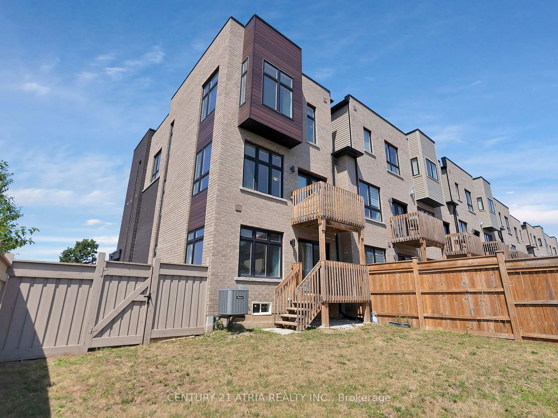 Photo 37 of 101 Gridiron Gate, Vaughan, Vellore Village — HOMEH