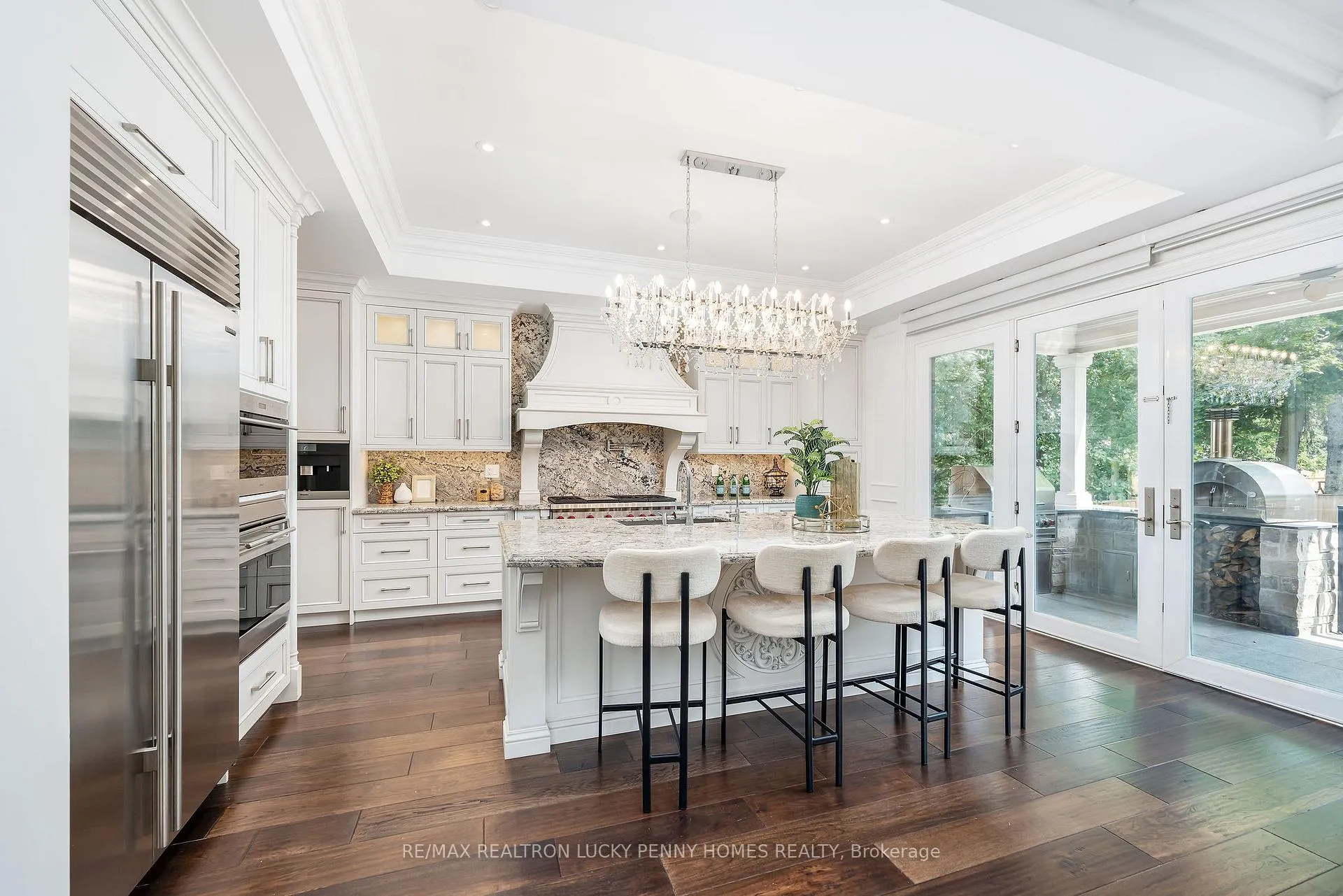 Photo 11 of 25 Talisman Crescent, Markham, Old Markham Village — HOMEH
