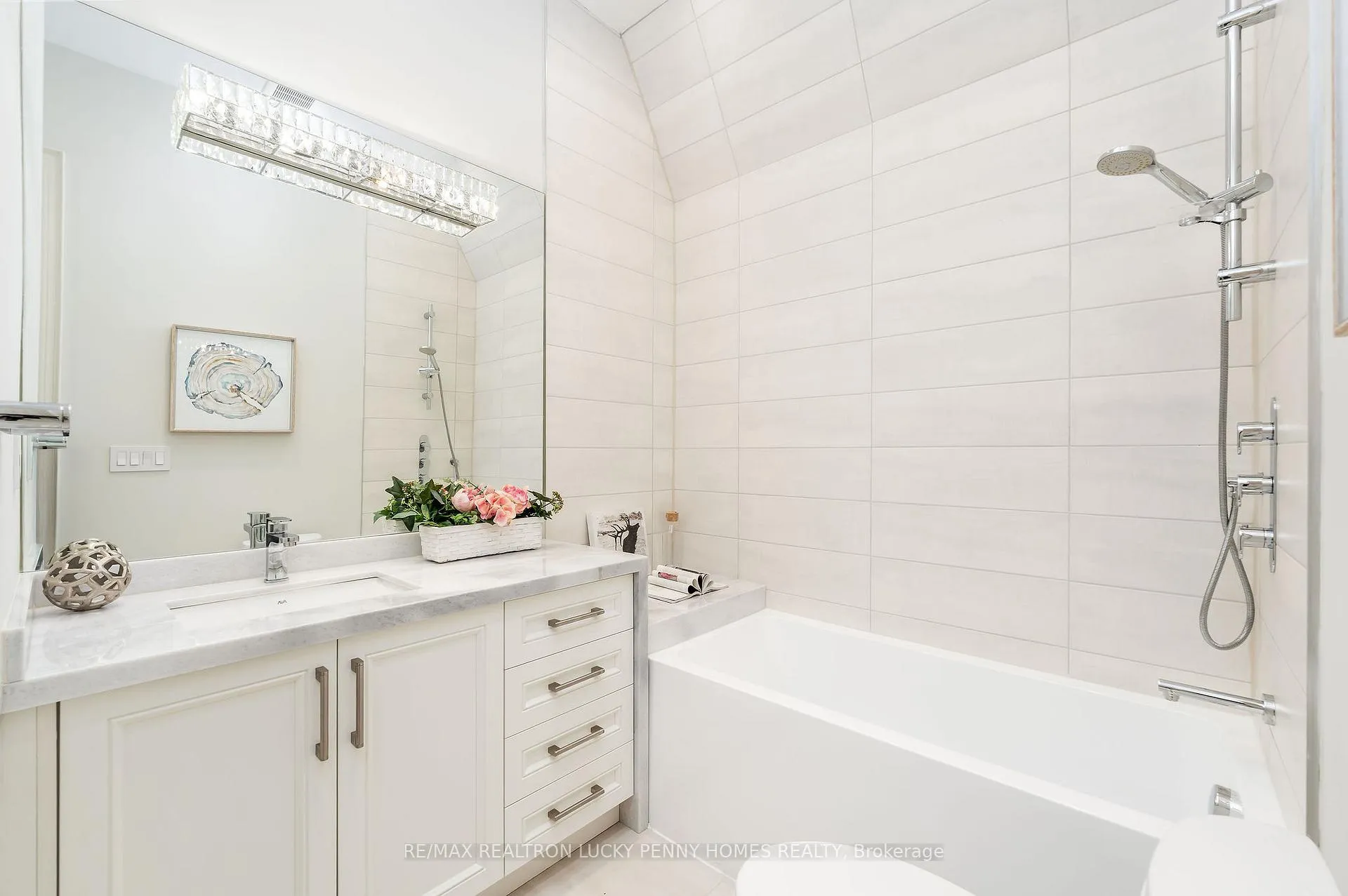 Photo 30 of 25 Talisman Crescent, Markham, Old Markham Village — HOMEH