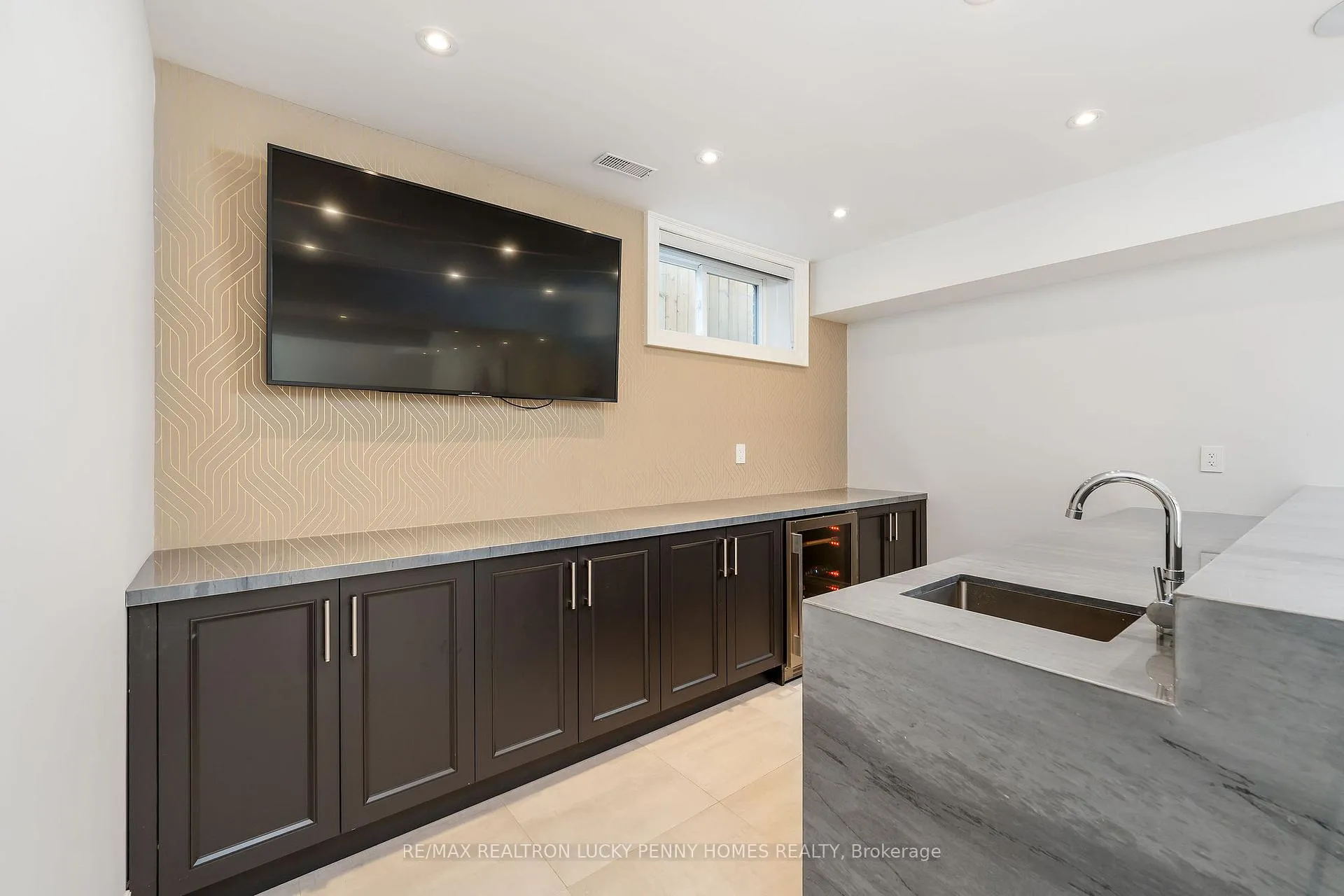 Photo 38 of 25 Talisman Crescent, Markham, Old Markham Village — HOMEH