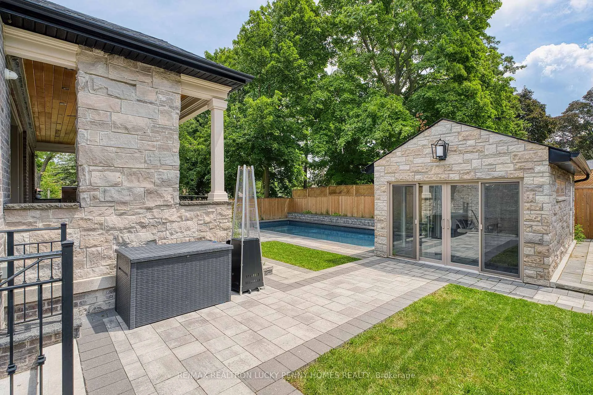 Photo 45 of 25 Talisman Crescent, Markham, Old Markham Village — HOMEH
