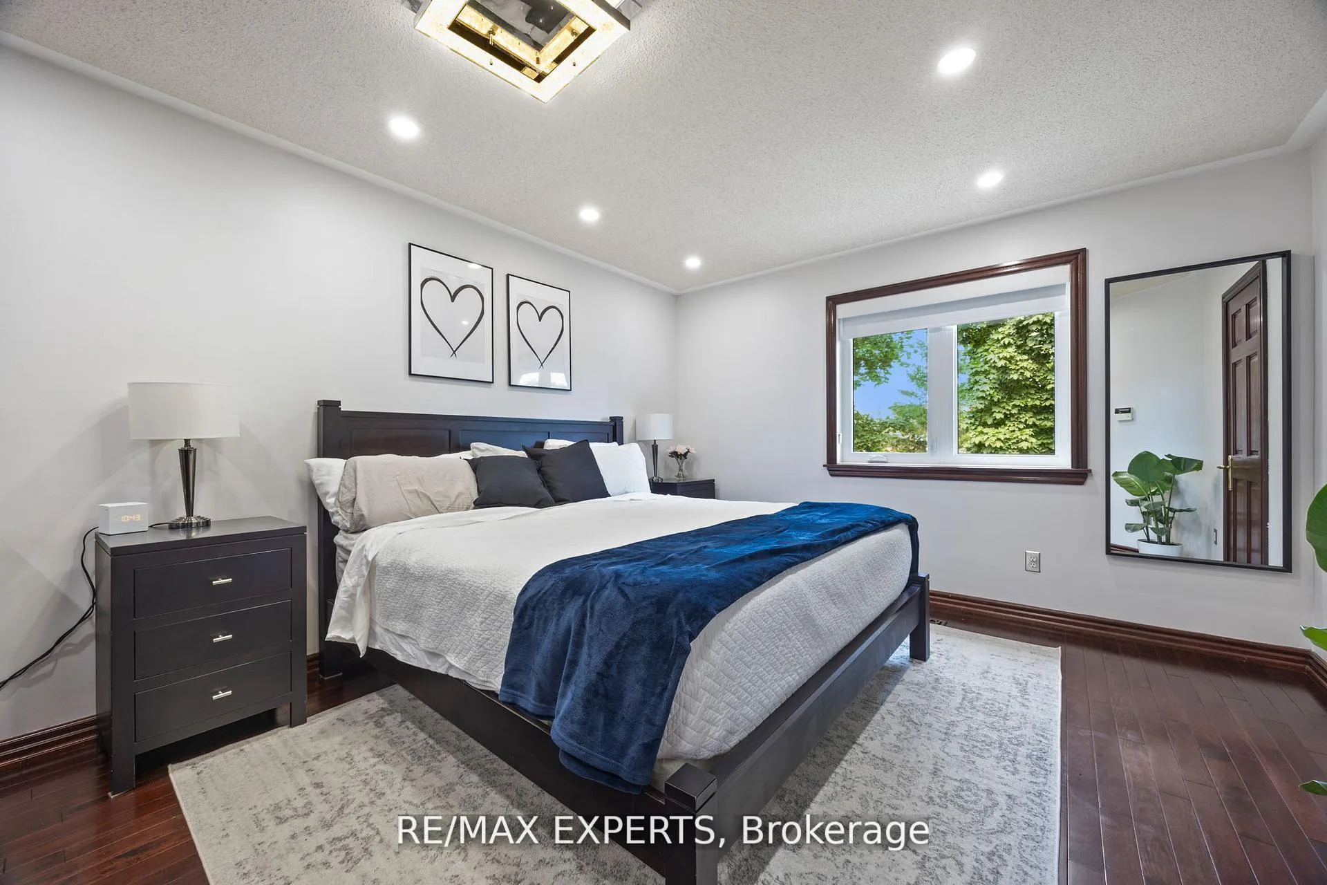 Photo 21 of 18 Castlepoint Drive, Vaughan, Elder Mills — HOMEH