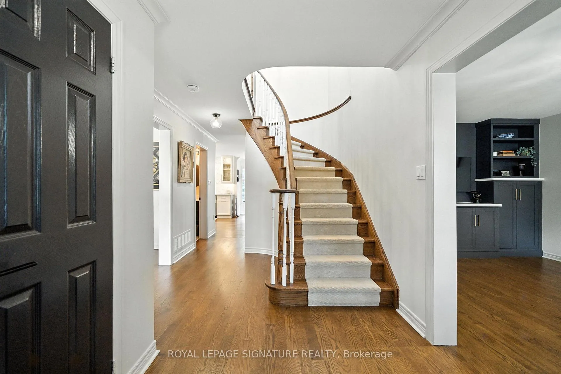 Photo 4 of 30 Galloway Crescent, Uxbridge — HOMEH
