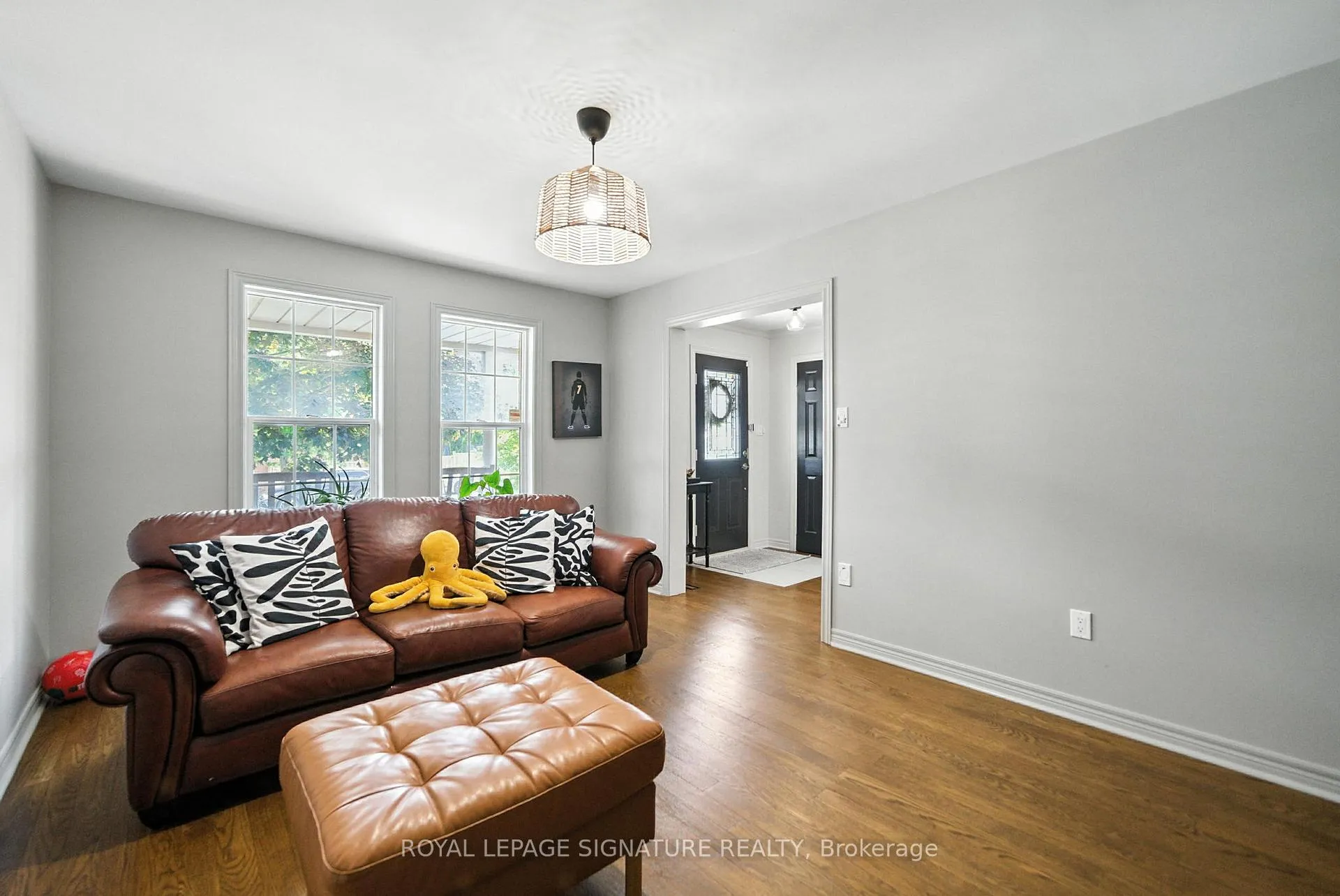 Photo 6 of 30 Galloway Crescent, Uxbridge — HOMEH