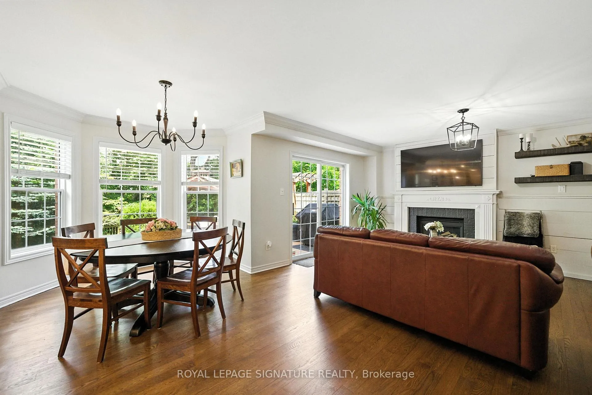 Photo 7 of 30 Galloway Crescent, Uxbridge — HOMEH