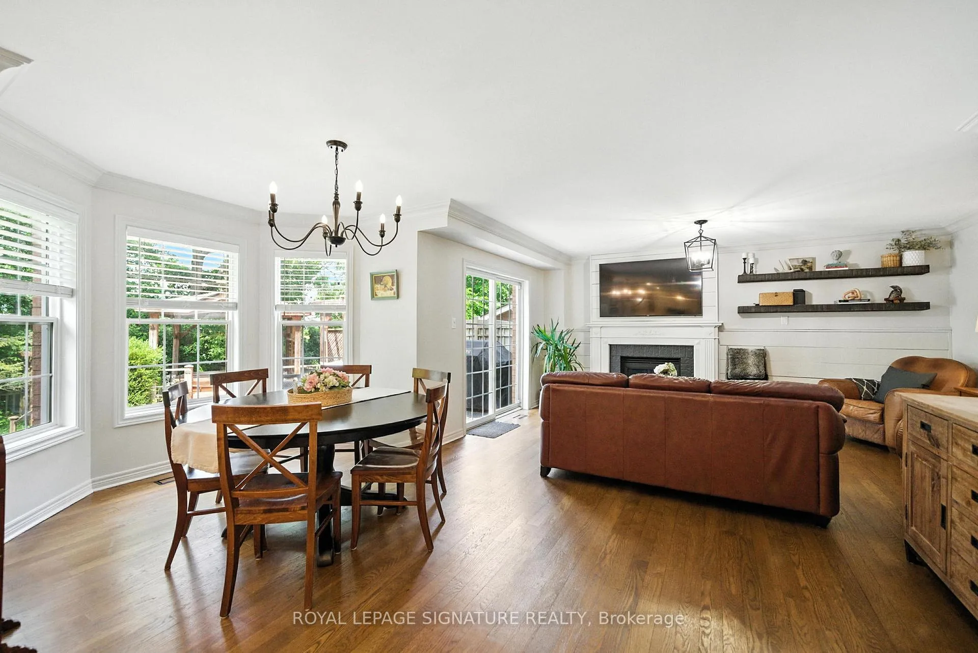 Photo 17 of 30 Galloway Crescent, Uxbridge — HOMEH