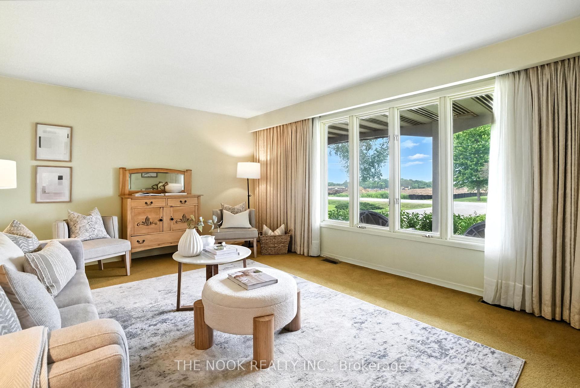 Photo 8 of 2123 Trulls Road, Clarington, Courtice — HOMEH