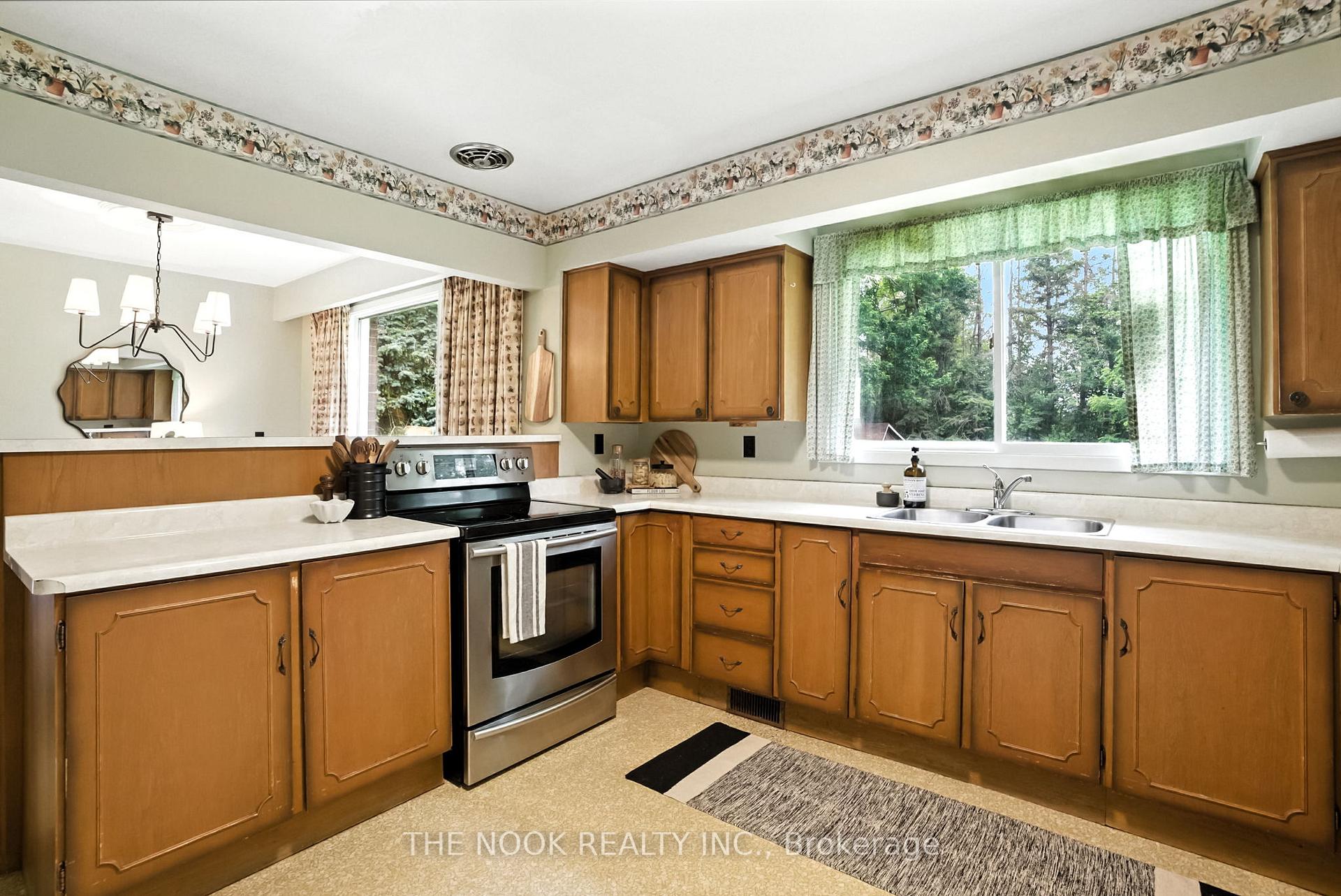 Photo 15 of 2123 Trulls Road, Clarington, Courtice — HOMEH