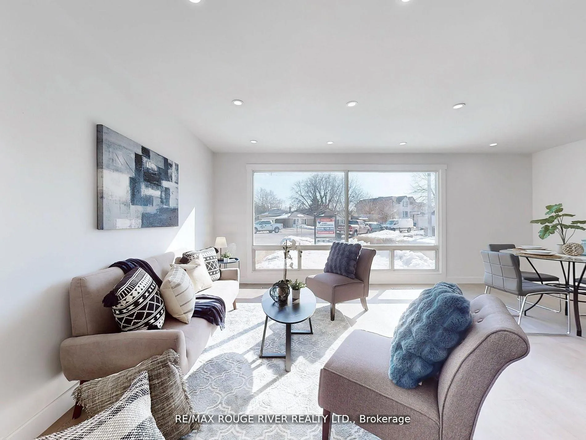 Photo 4 of 58 Flintridge Road, Scarborough, Dorset Park — HOMEH