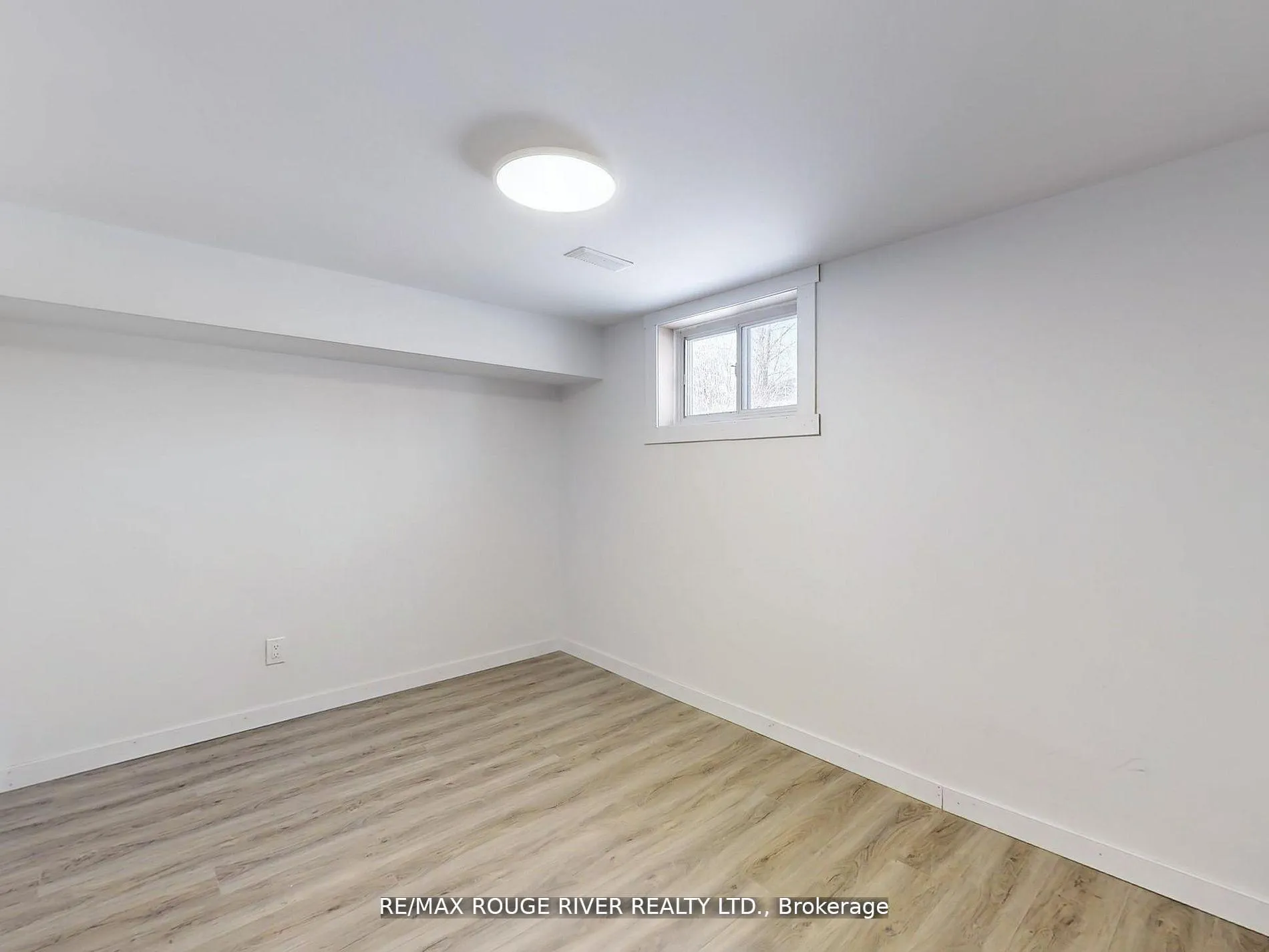 Photo 29 of 58 Flintridge Road, Scarborough, Dorset Park — HOMEH