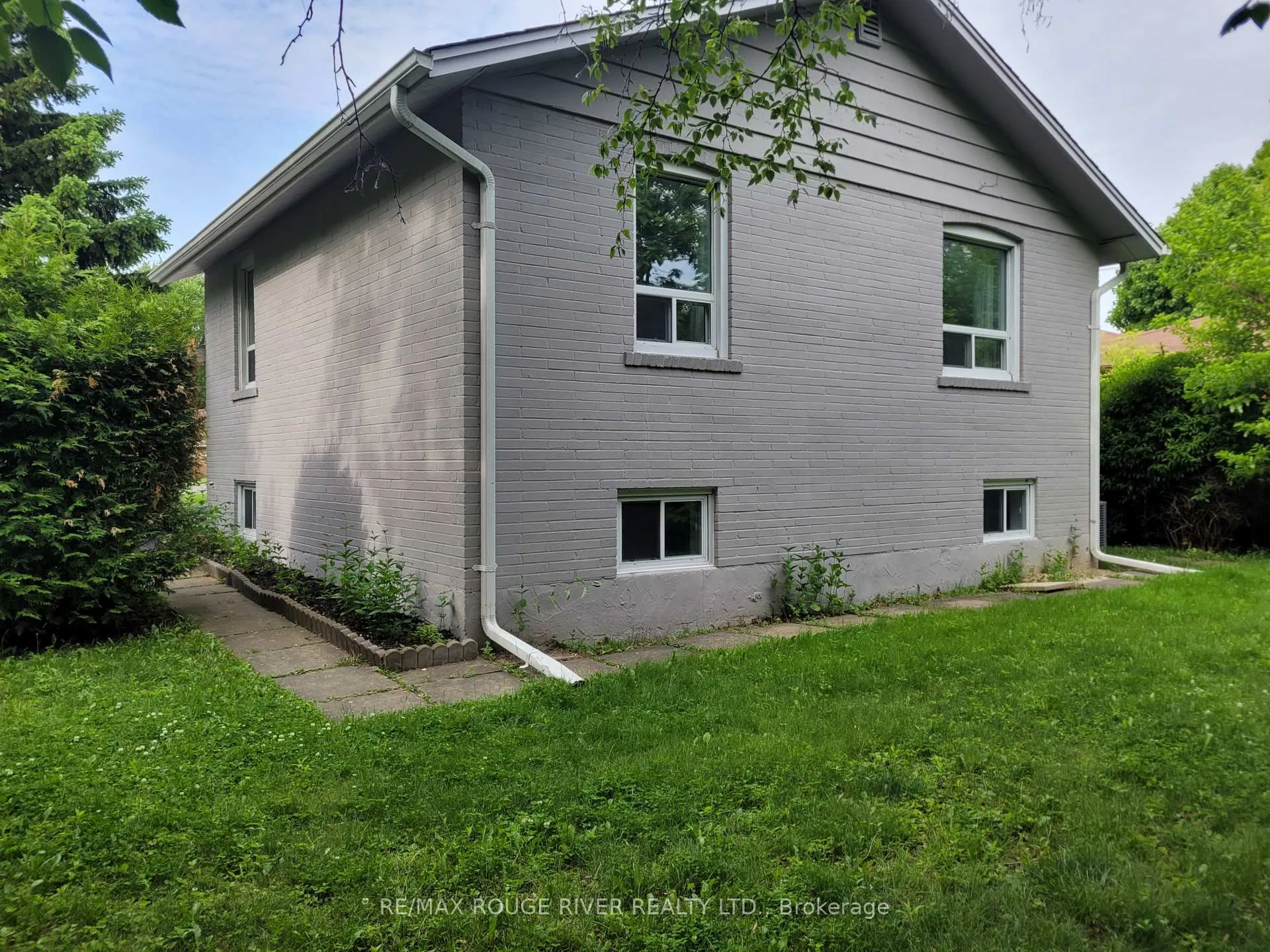 Photo 34 of 58 Flintridge Road, Scarborough, Dorset Park — HOMEH