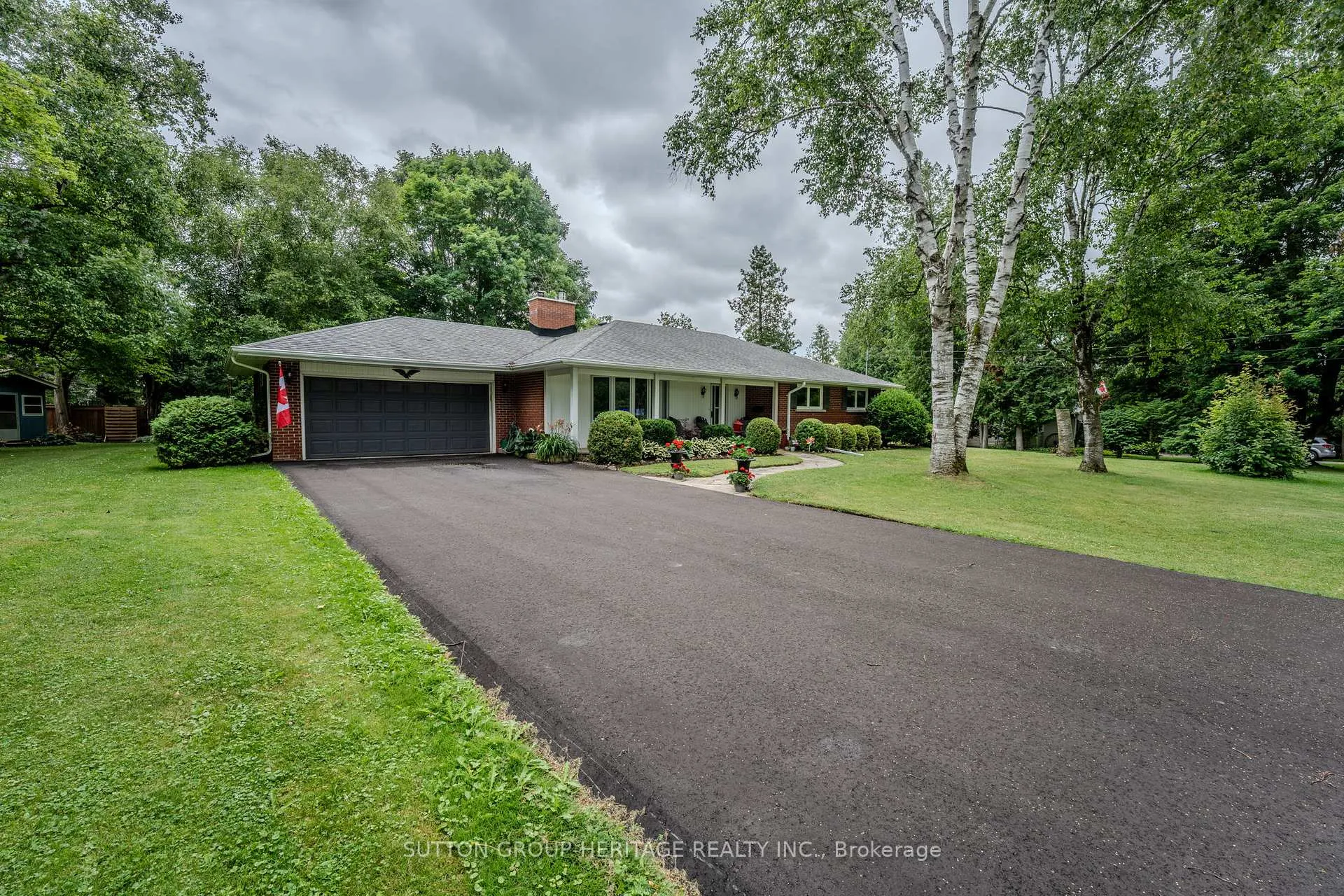 Photo 2 of 1562 King Street, Scugog, Port Perry — HOMEH