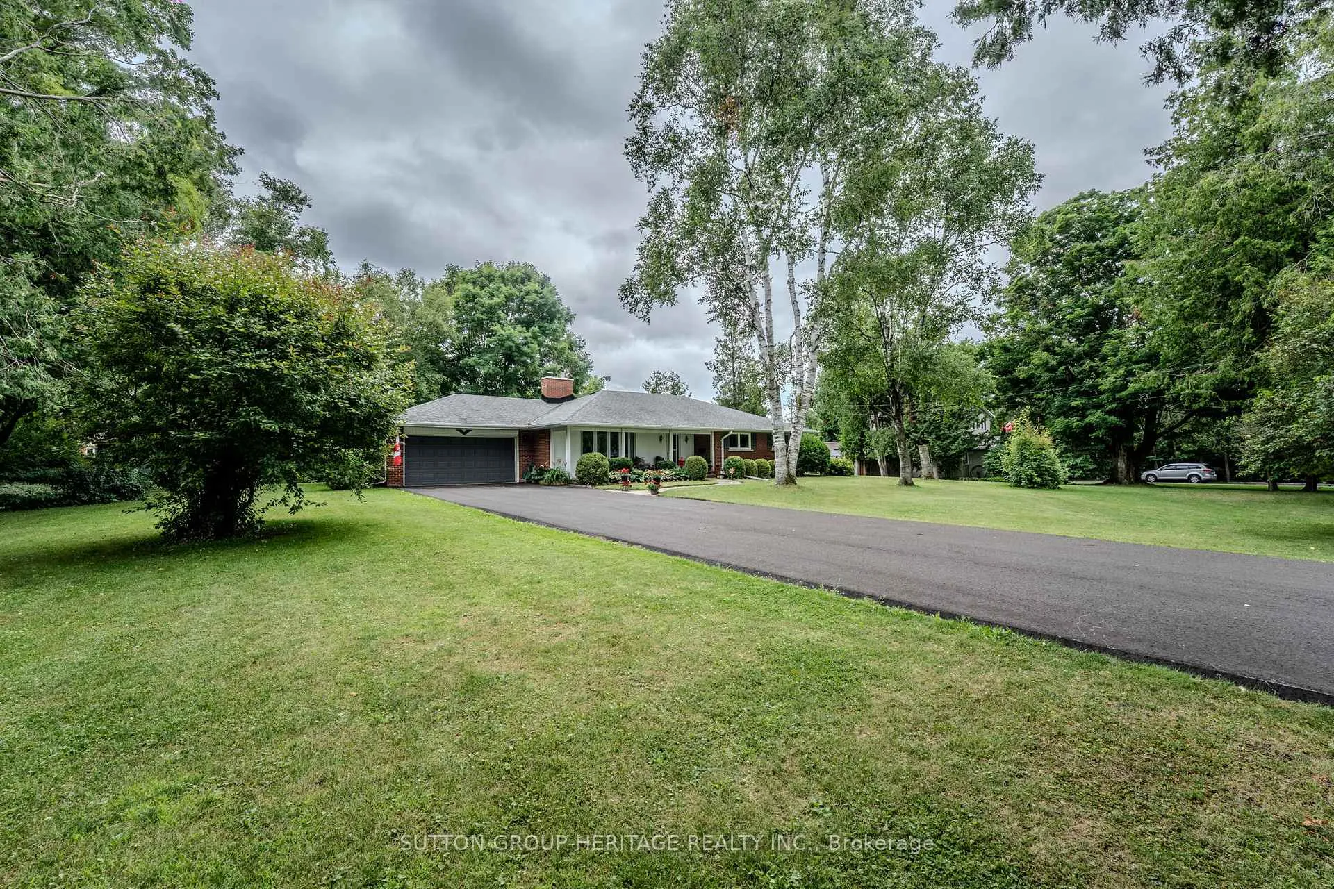 Photo 3 of 1562 King Street, Scugog, Port Perry — HOMEH