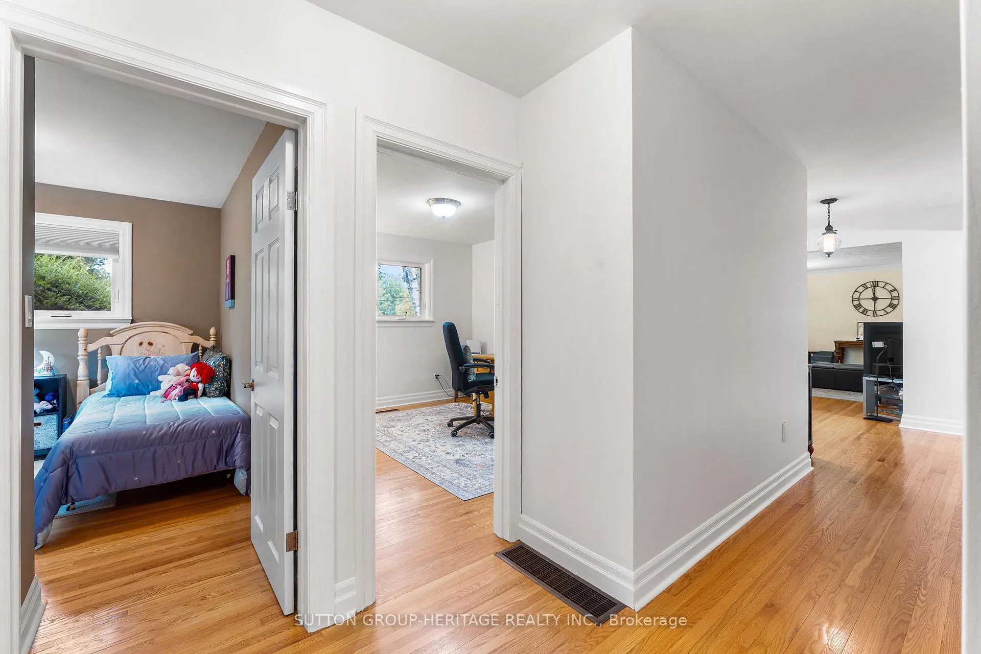 Photo 8 of 1562 King Street, Scugog, Port Perry — HOMEH