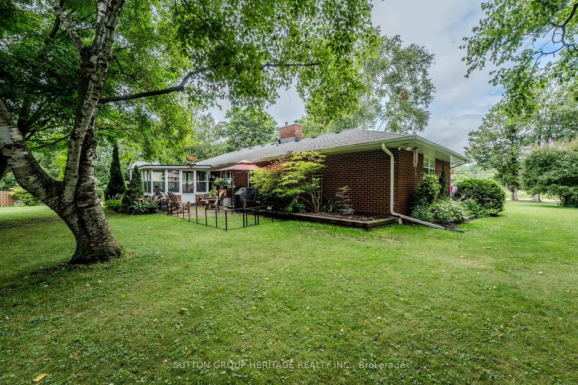 Photo 37 of 1562 King Street, Scugog, Port Perry — HOMEH