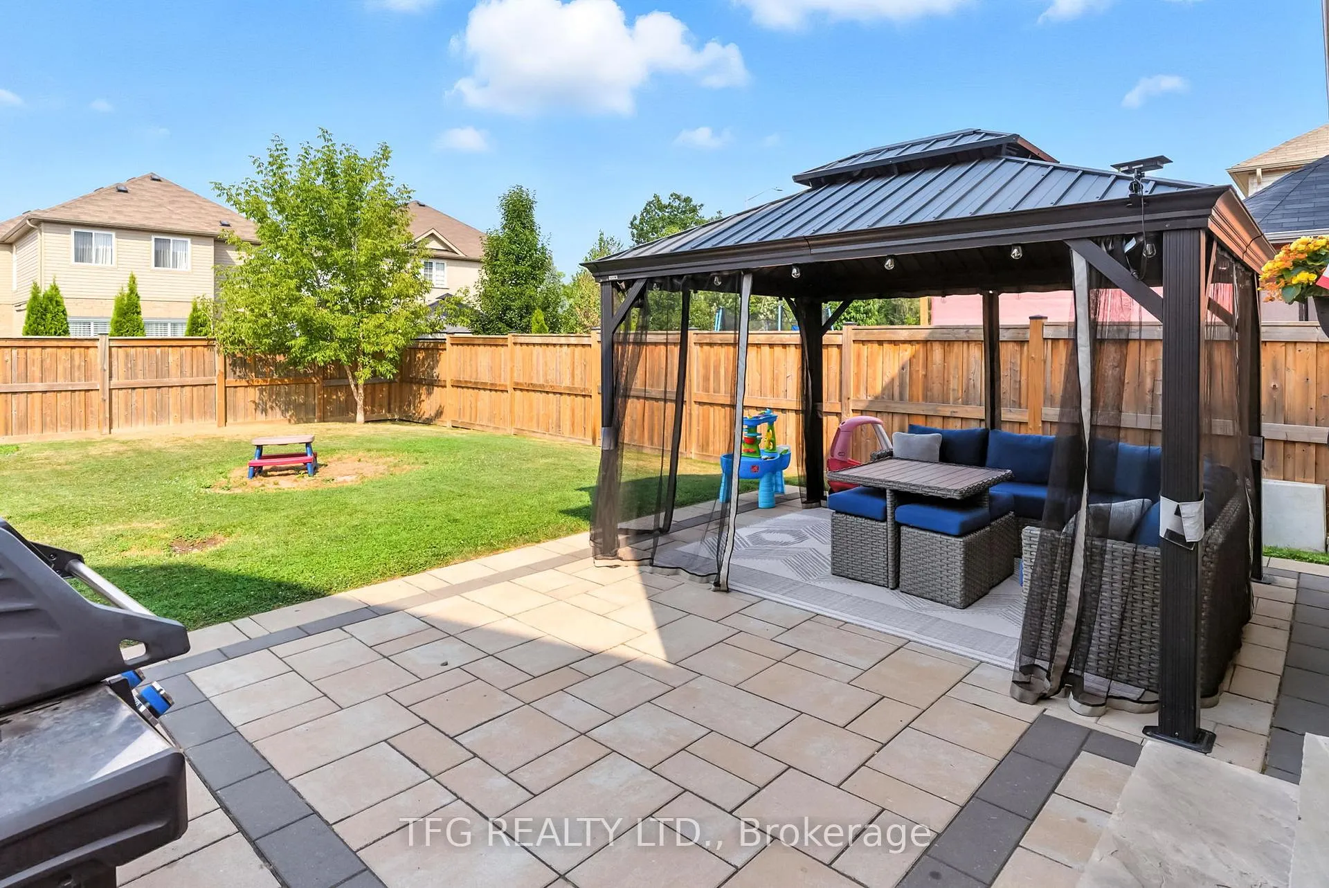 Photo 32 of 153 Mallory Street, Clarington, Courtice — HOMEH