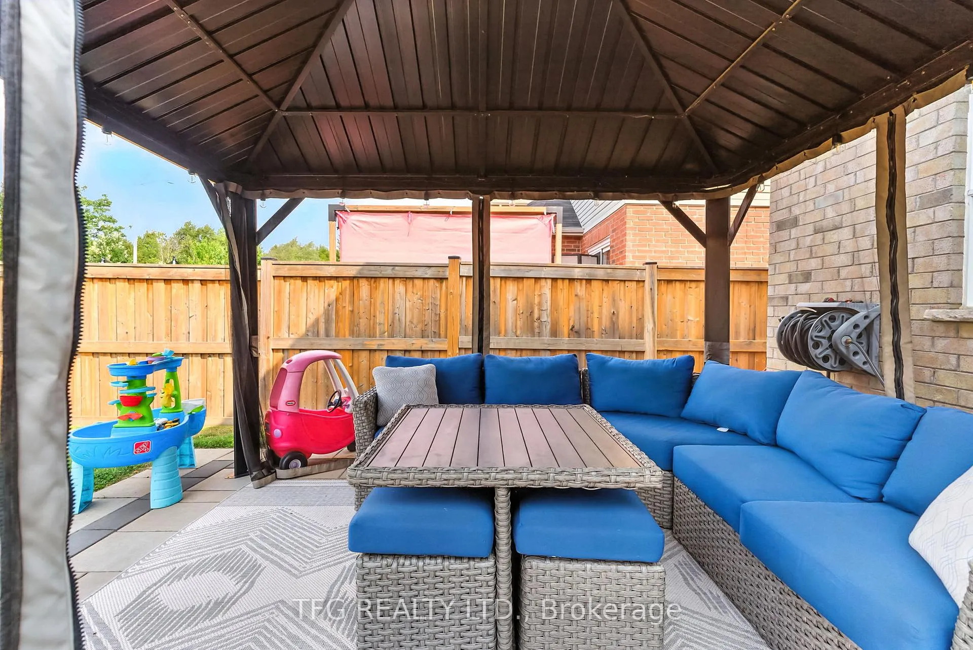 Photo 33 of 153 Mallory Street, Clarington, Courtice — HOMEH