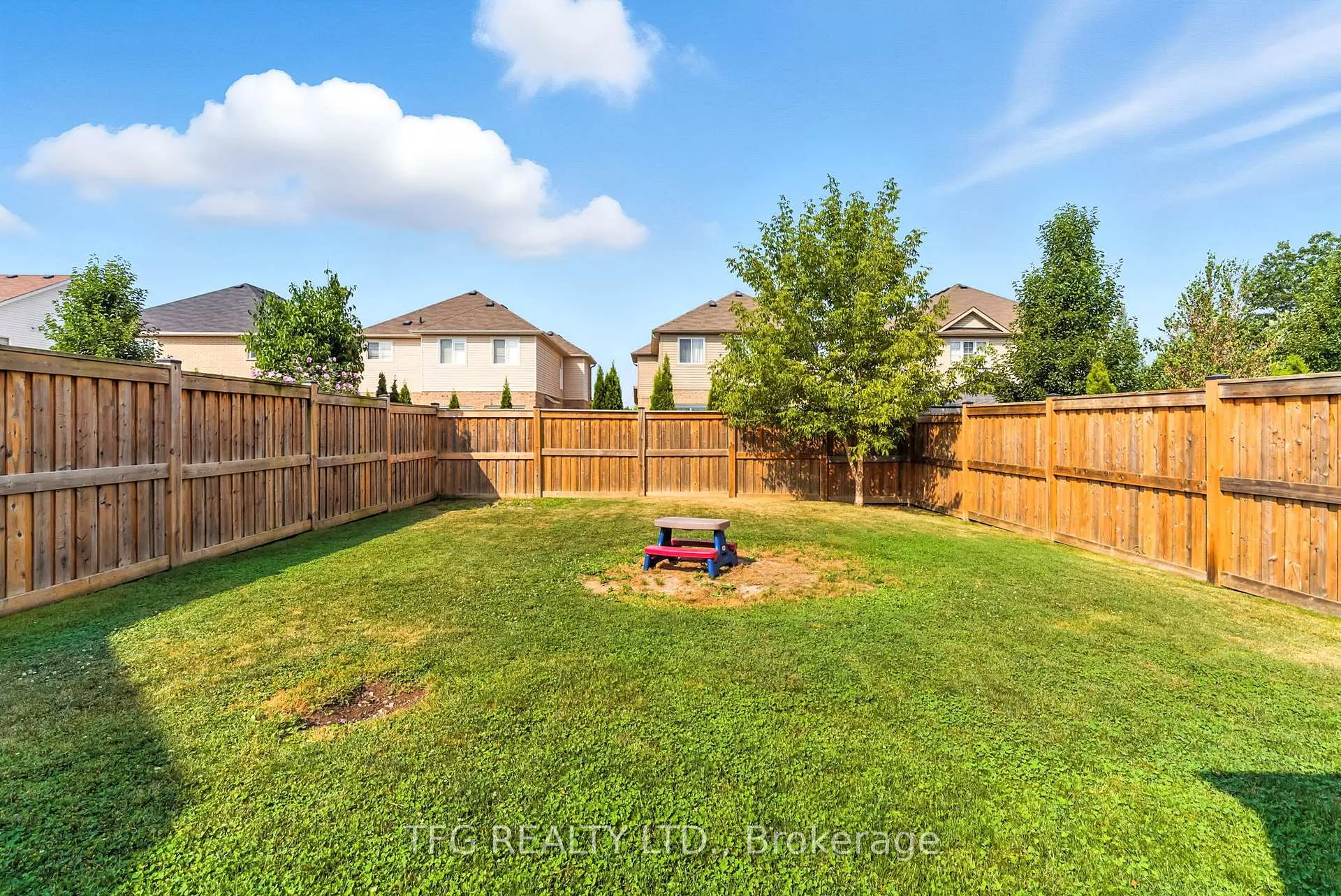 Photo 36 of 153 Mallory Street, Clarington, Courtice — HOMEH