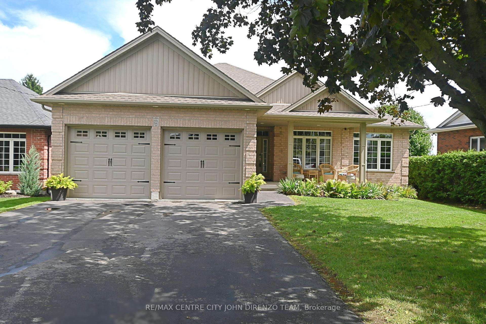 Front of 122 1/2 Centennial Avenue