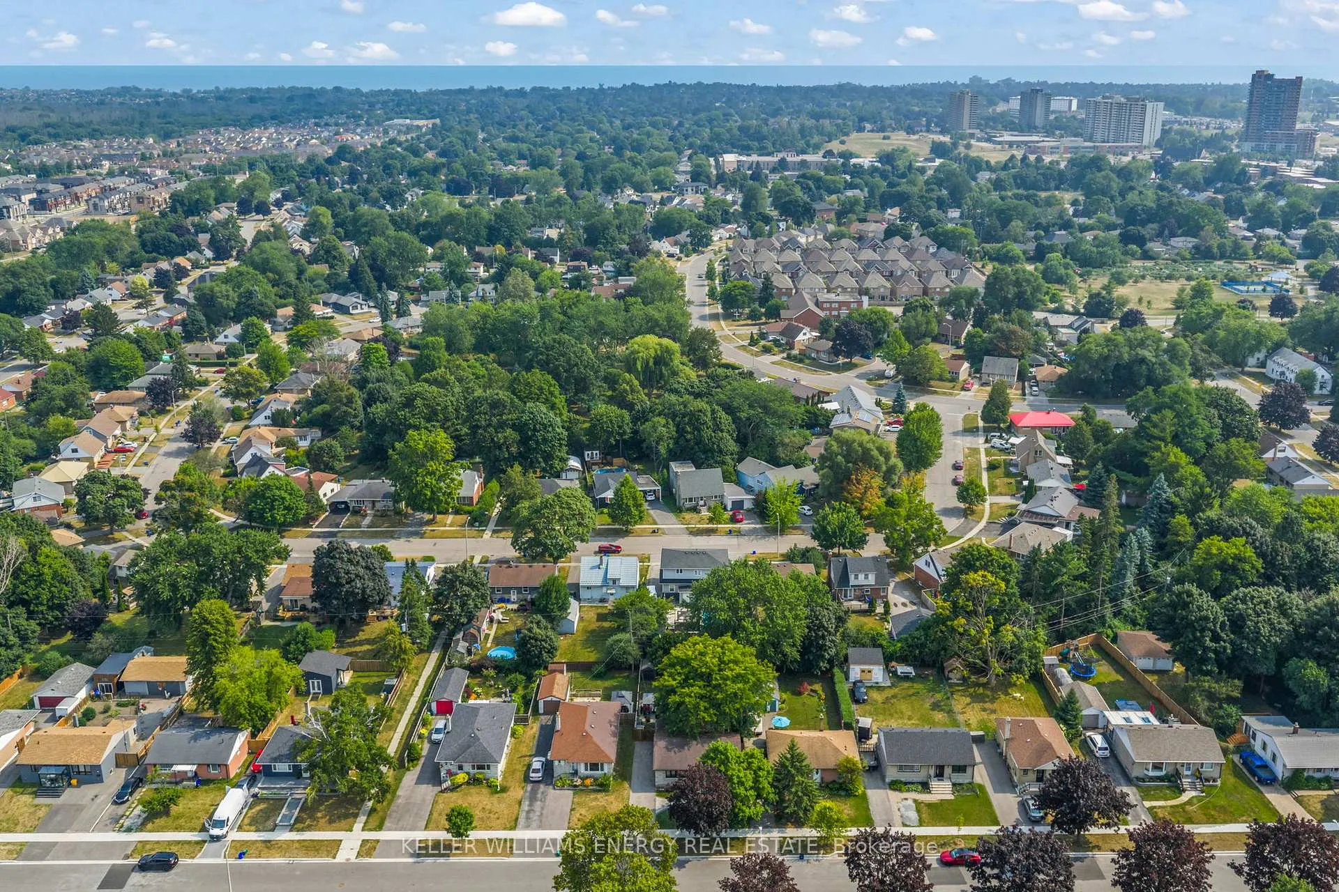 Photo 40 of 28 Admiral Road, Ajax, South East — HOMEH