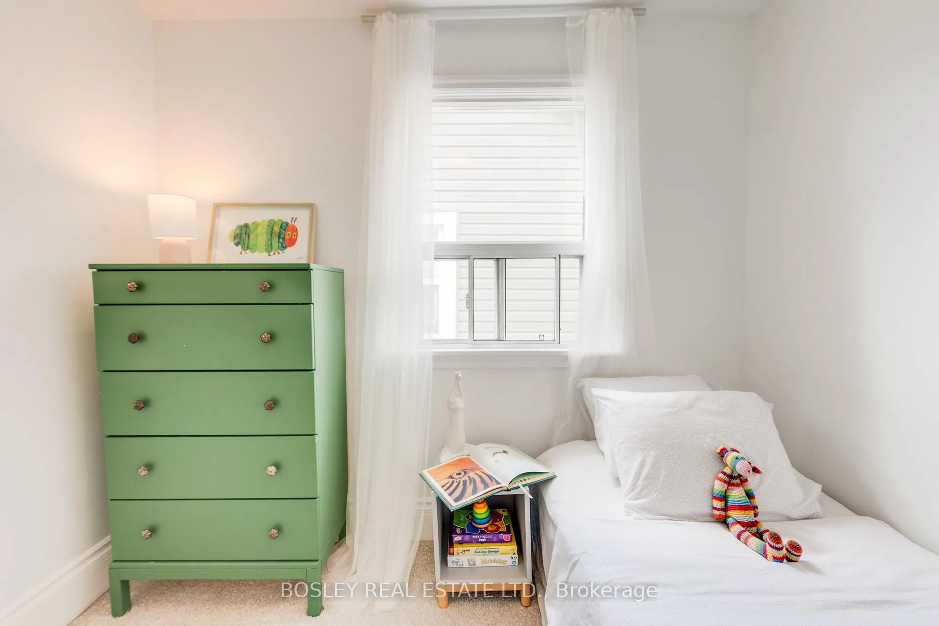 Photo 14 of 55 Robbins Avenue, Toronto, Woodbine Corridor — HOMEH