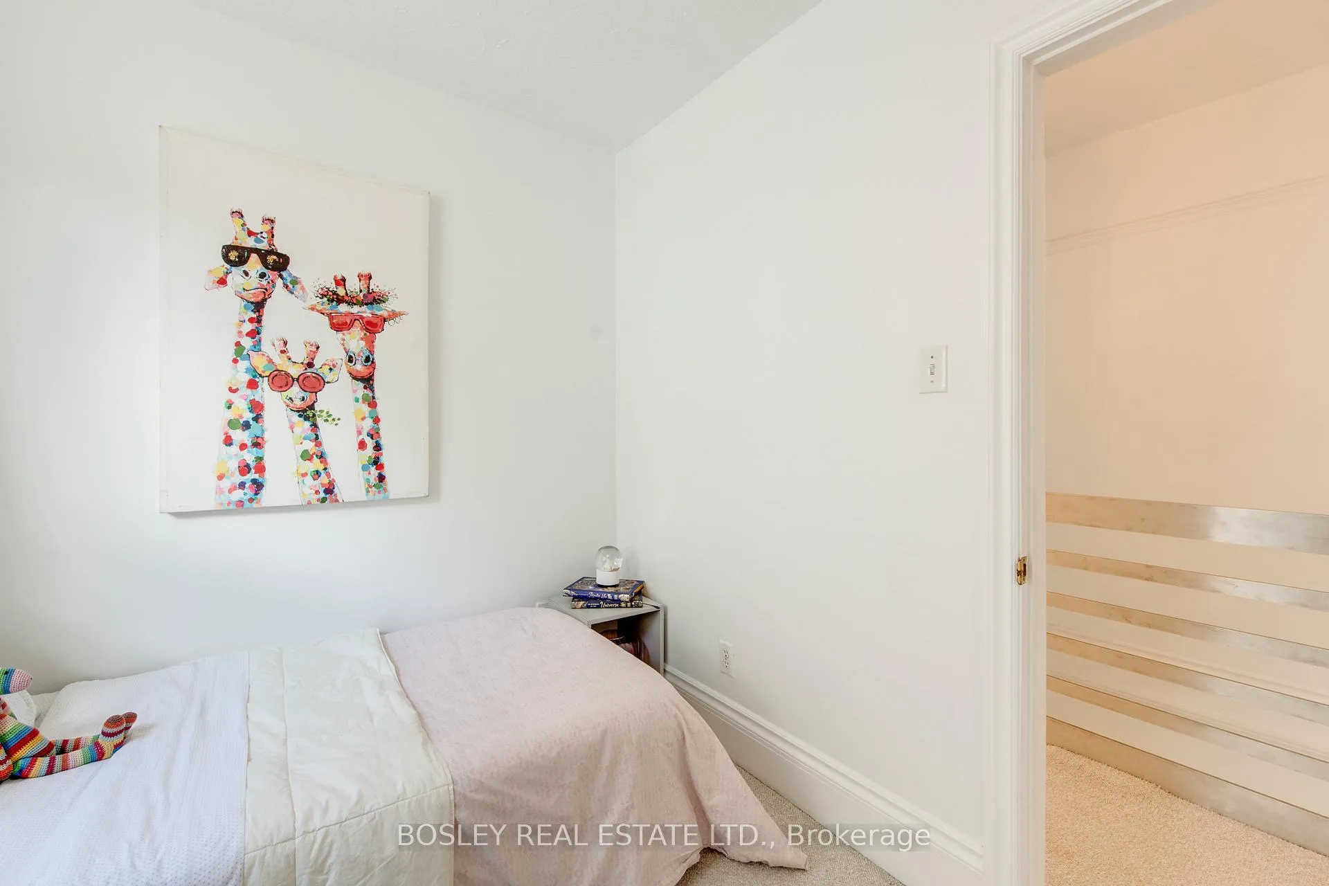 Photo 15 of 55 Robbins Avenue, Toronto, Woodbine Corridor — HOMEH