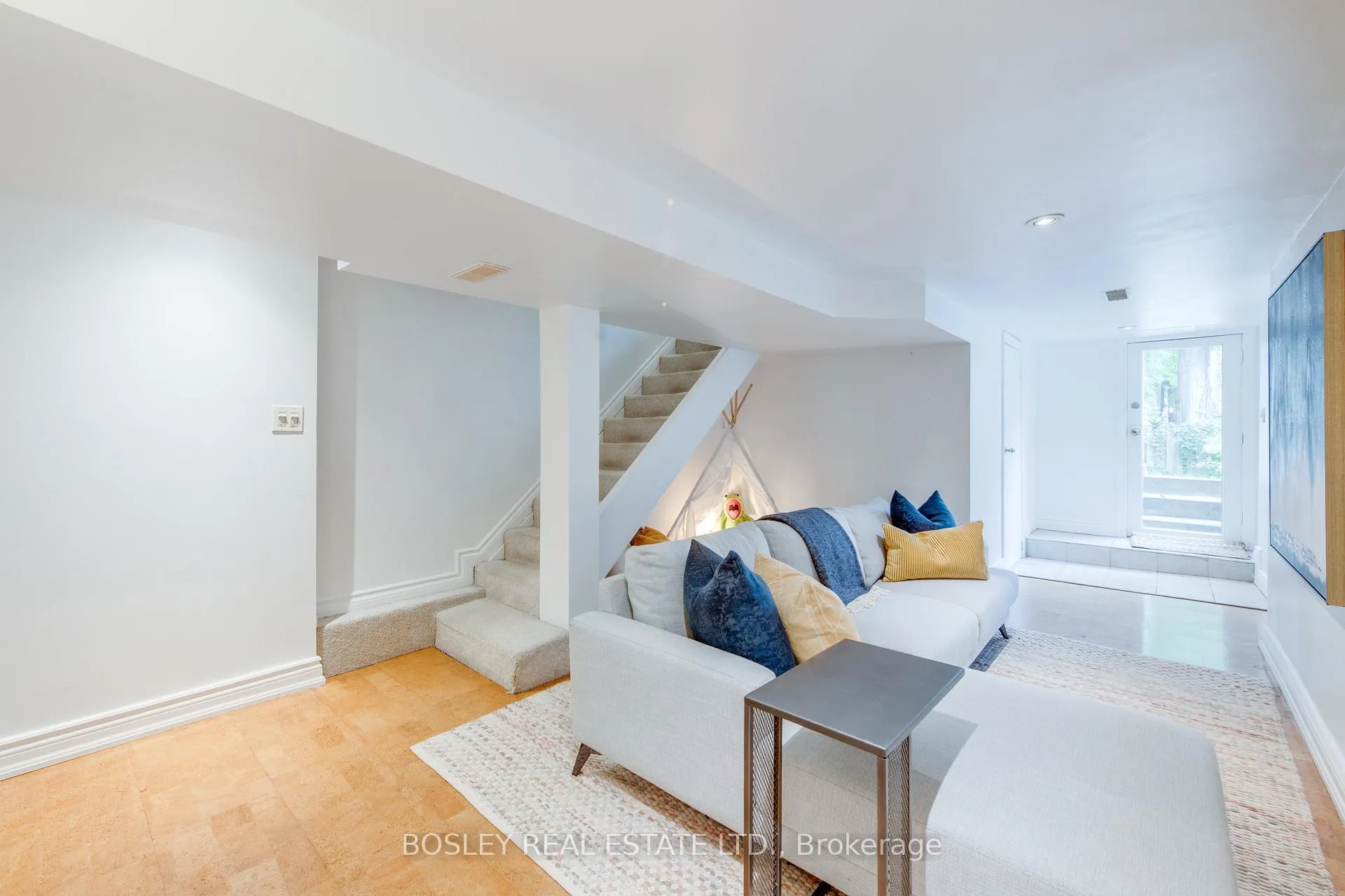 Photo 22 of 55 Robbins Avenue, Toronto, Woodbine Corridor — HOMEH