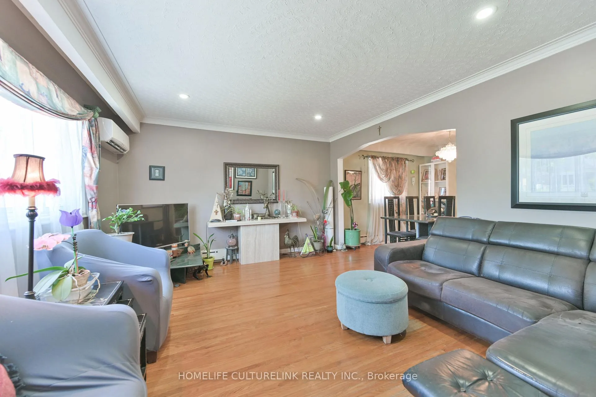 Photo 5 of 27 Anticosti Drive, Scarborough, Bendale — HOMEH