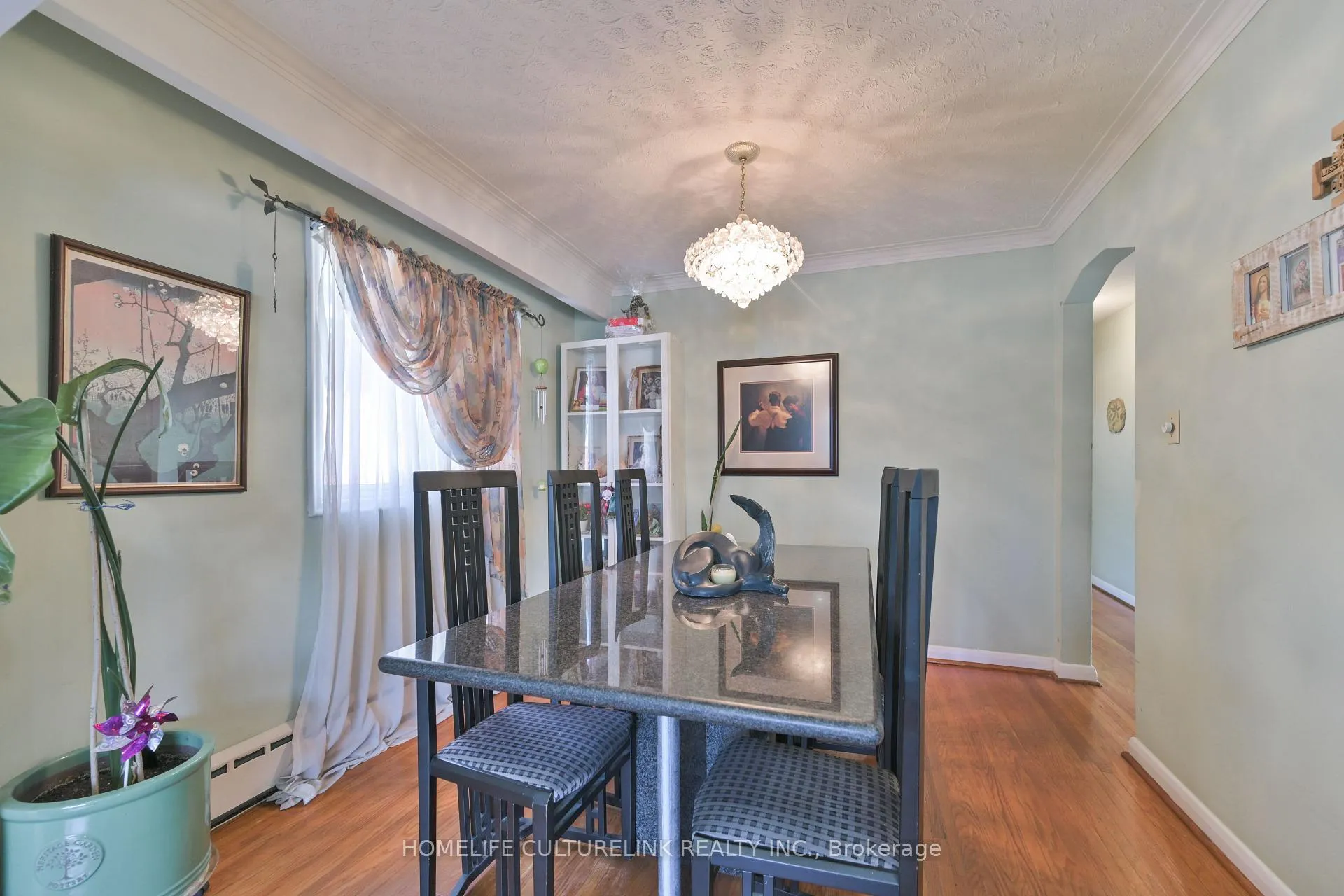 Photo 7 of 27 Anticosti Drive, Scarborough, Bendale — HOMEH