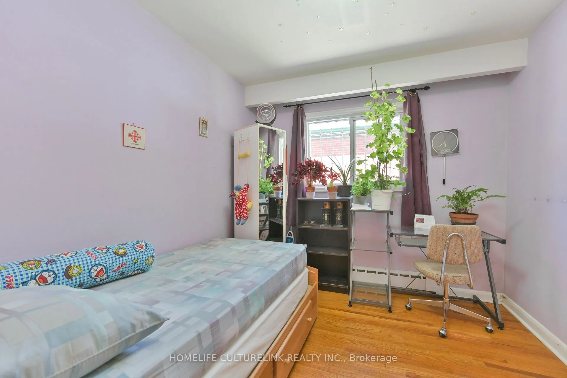 Photo 17 of 27 Anticosti Drive, Scarborough, Bendale — HOMEH