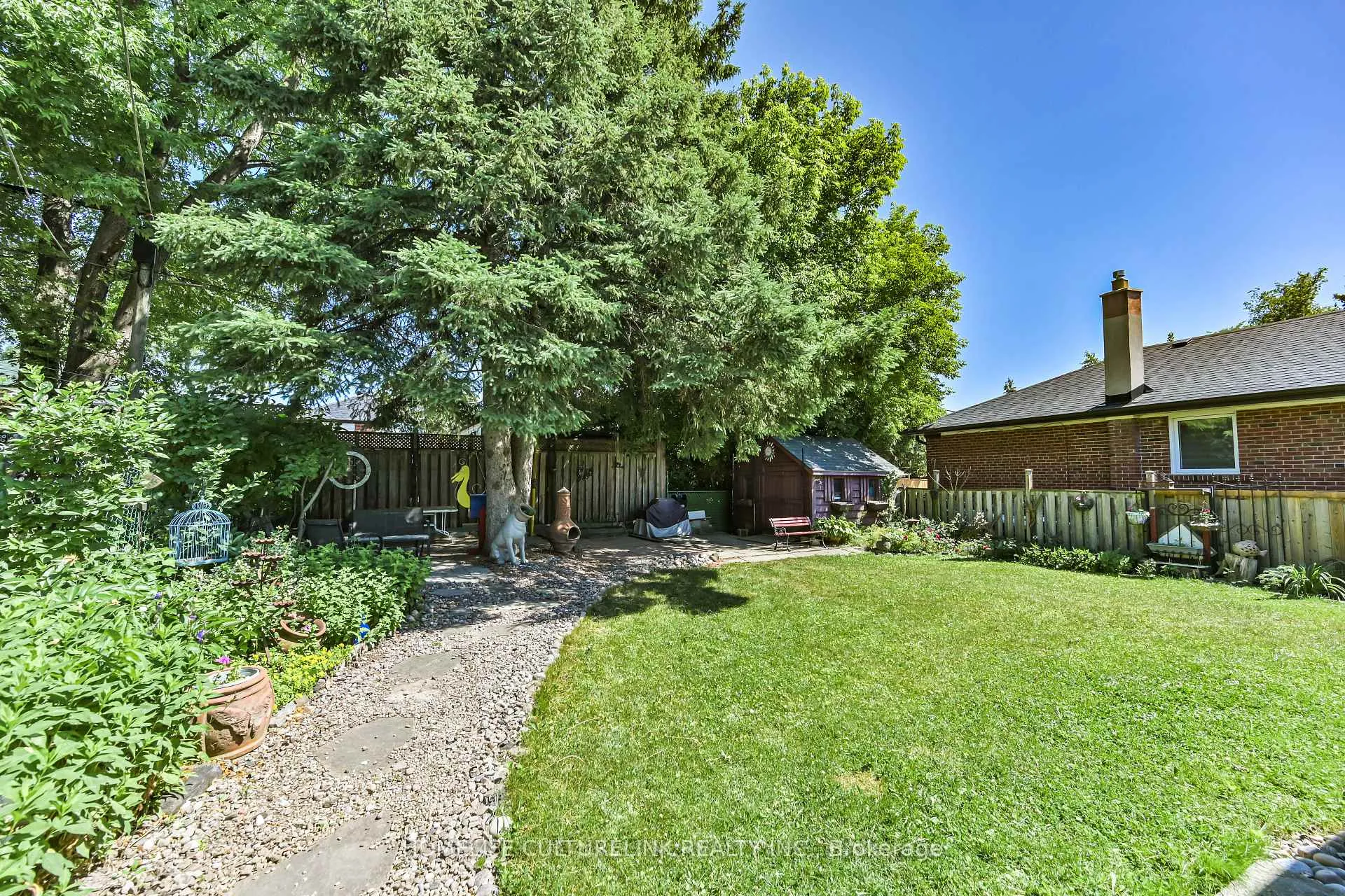 Photo 26 of 27 Anticosti Drive, Scarborough, Bendale — HOMEH