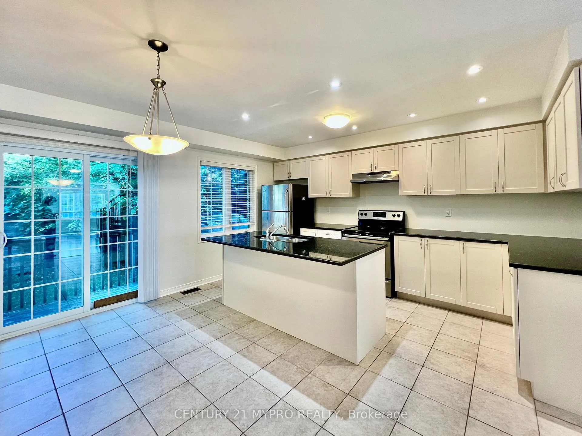 Photo 4 of 7 Magpie Way, Whitby, Blue Grass Meadows — HOMEH
