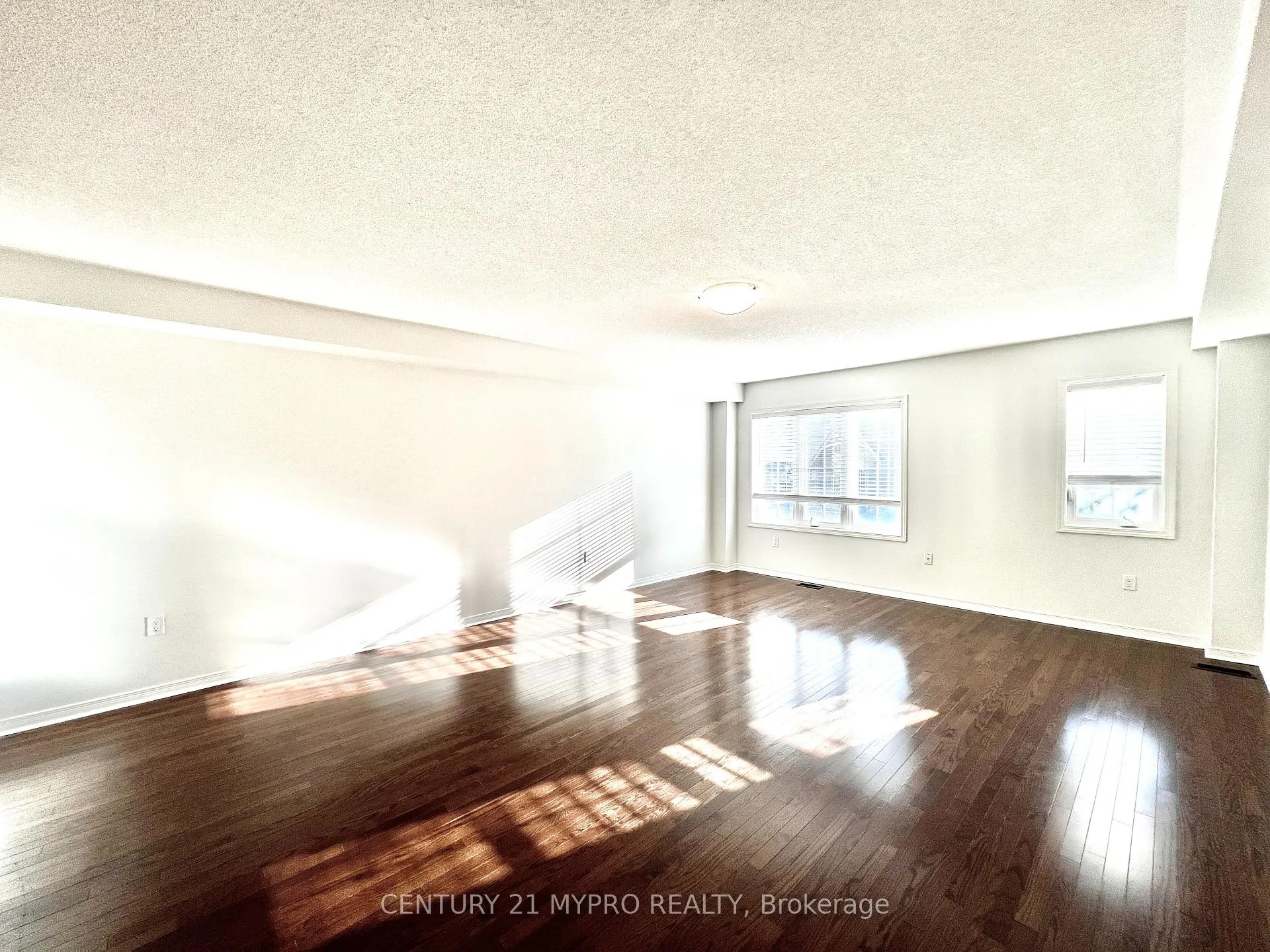 Photo 14 of 7 Magpie Way, Whitby, Blue Grass Meadows — HOMEH