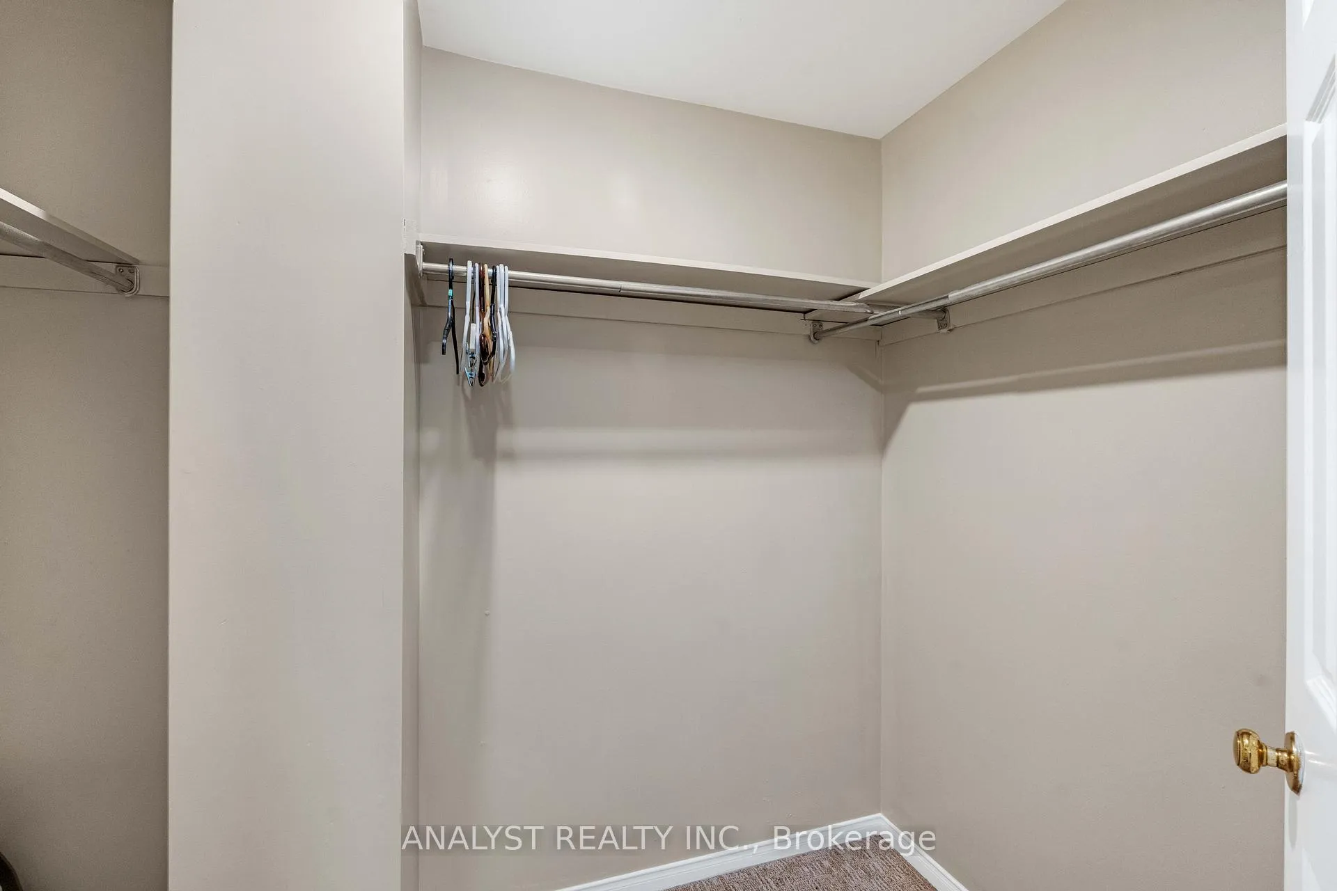 Photo 27 of 1090 longbow Drive, Pickering, Liverpool — HOMEH