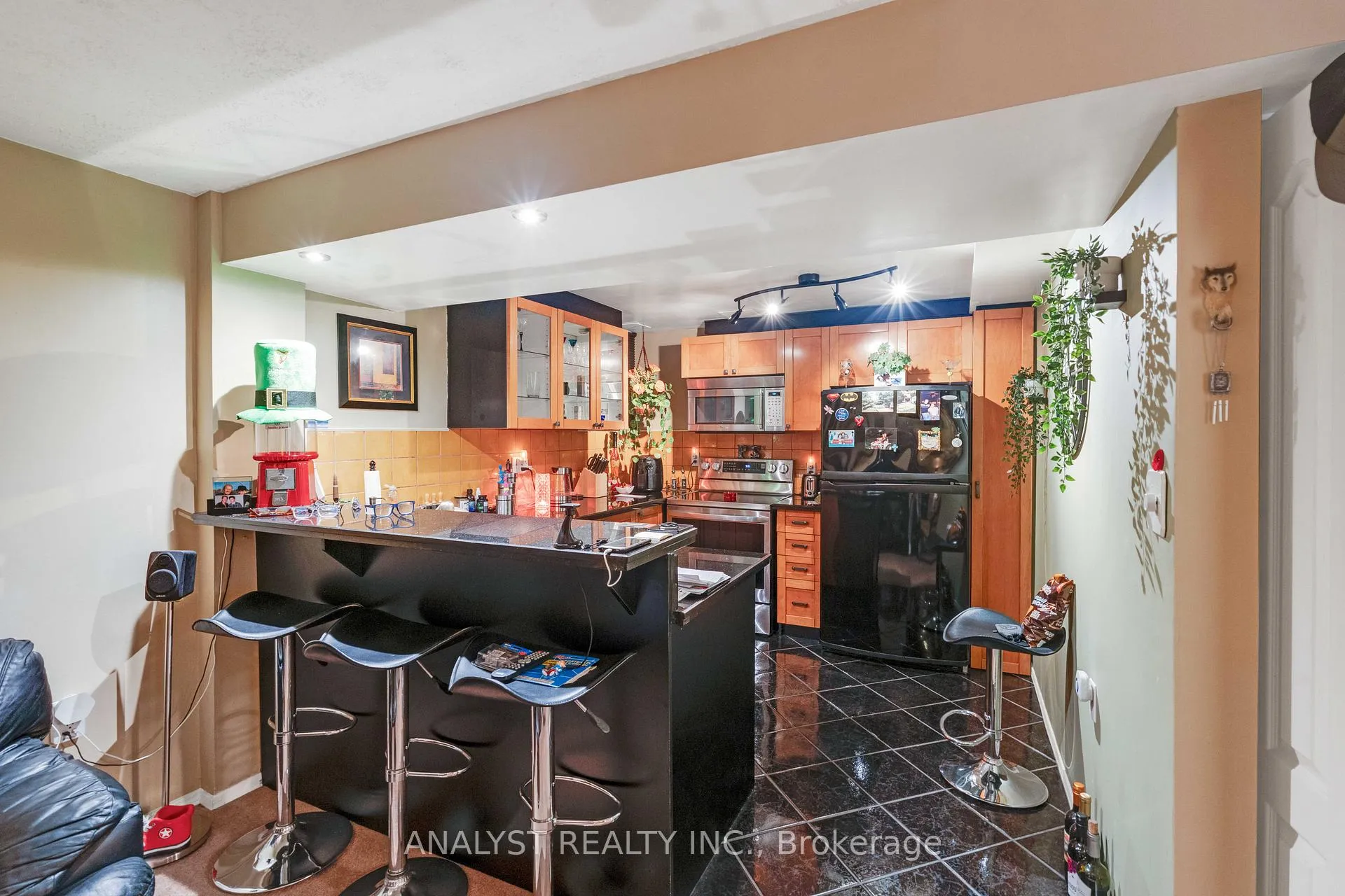 Photo 36 of 1090 longbow Drive, Pickering, Liverpool — HOMEH