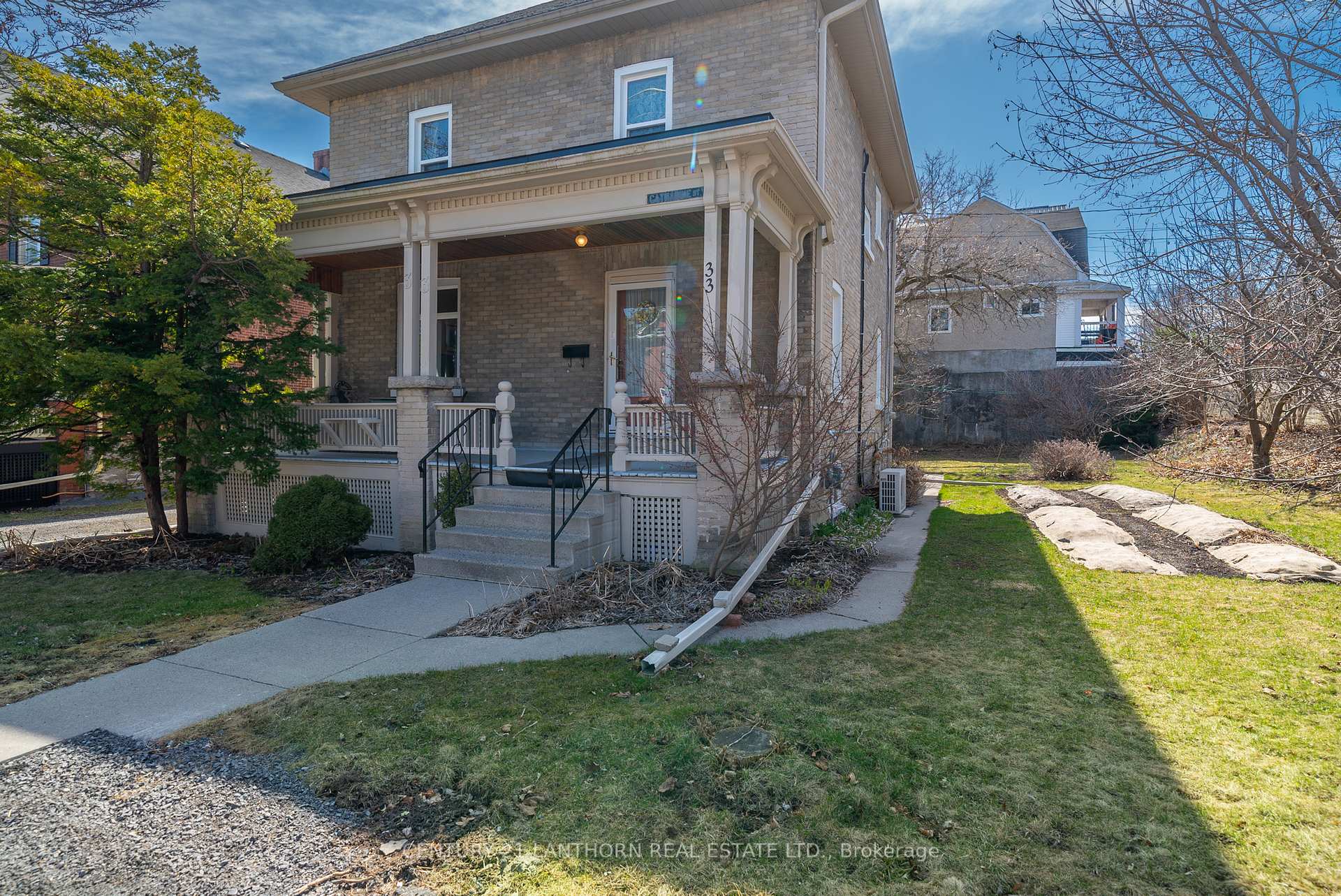Photo 3 of 33 Catharine Street, Belleville, Belleville Ward — HOMEH