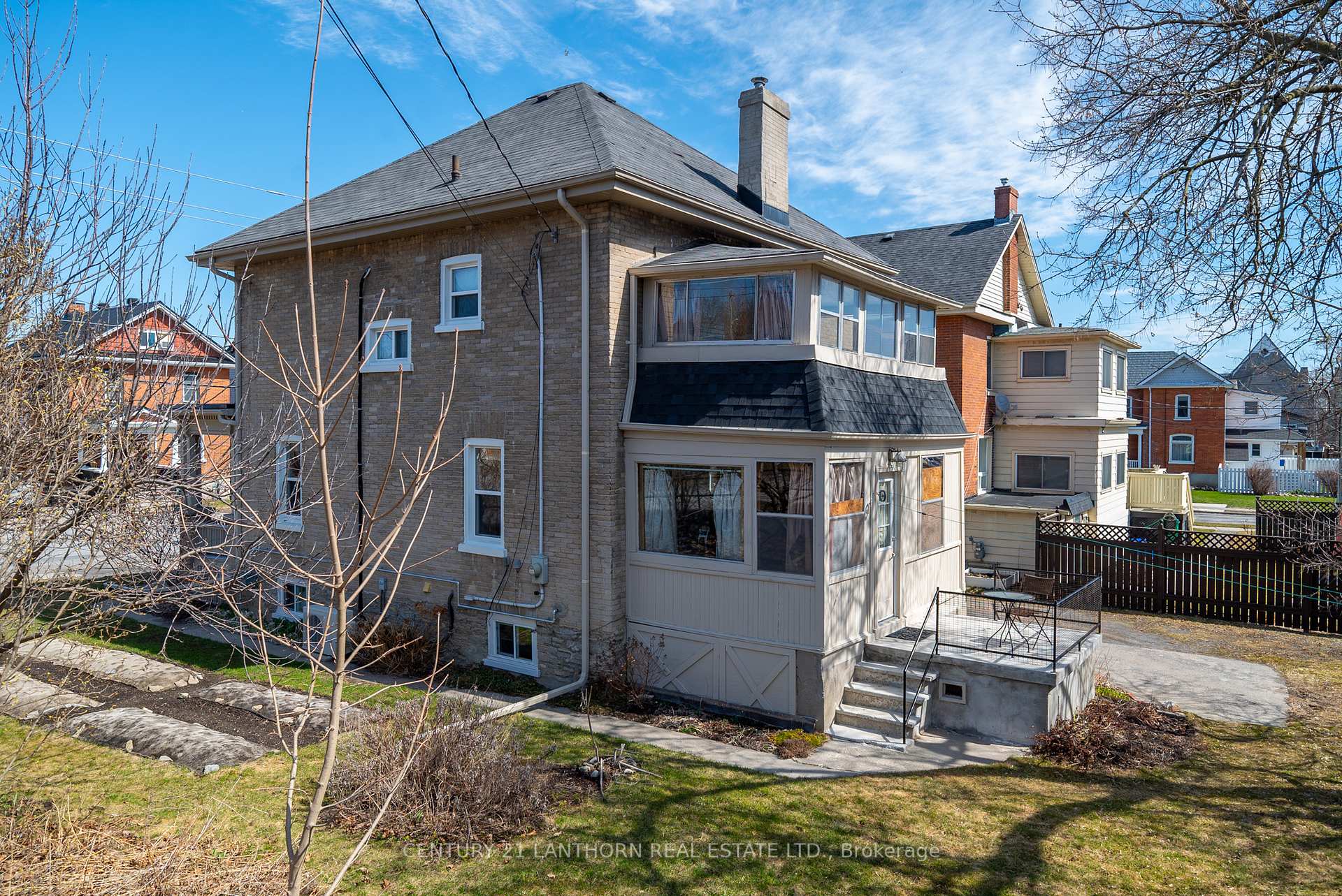 Photo 6 of 33 Catharine Street, Belleville, Belleville Ward — HOMEH
