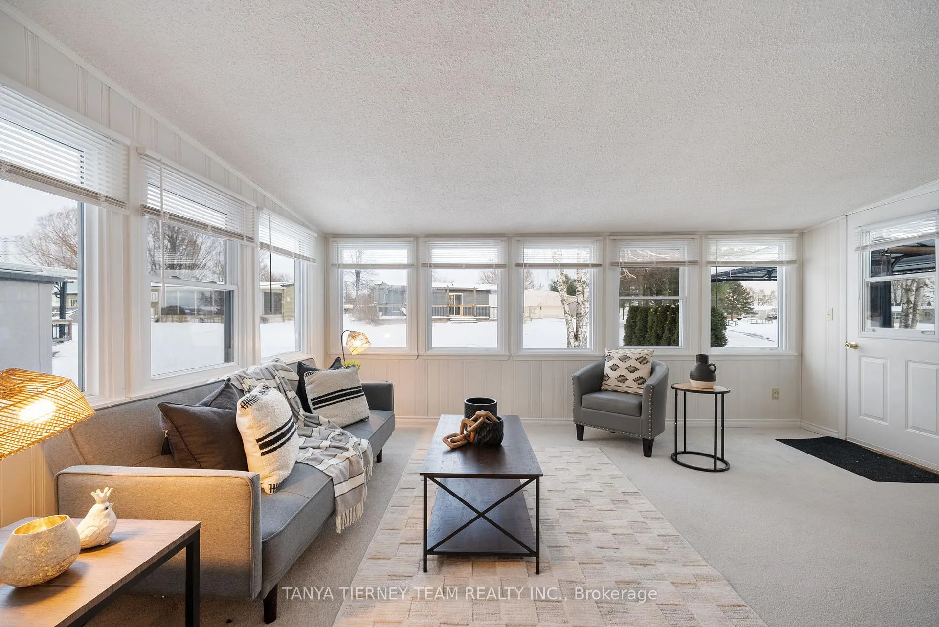 Photo 14 of 6 The Cove Road, Clarington, Newcastle — HOMEH