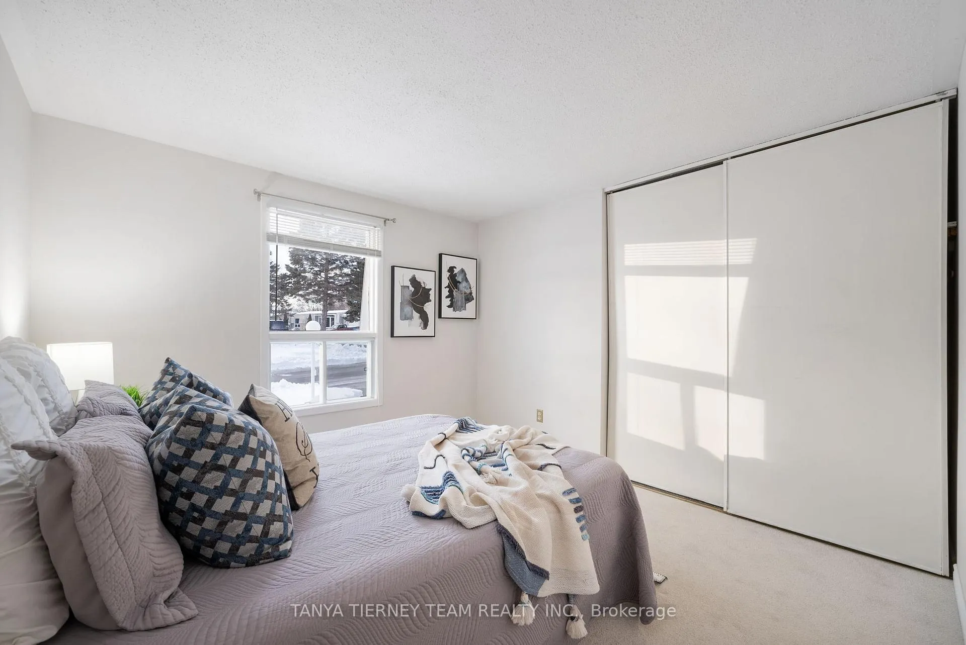Photo 21 of 6 The Cove Road, Clarington, Newcastle — HOMEH