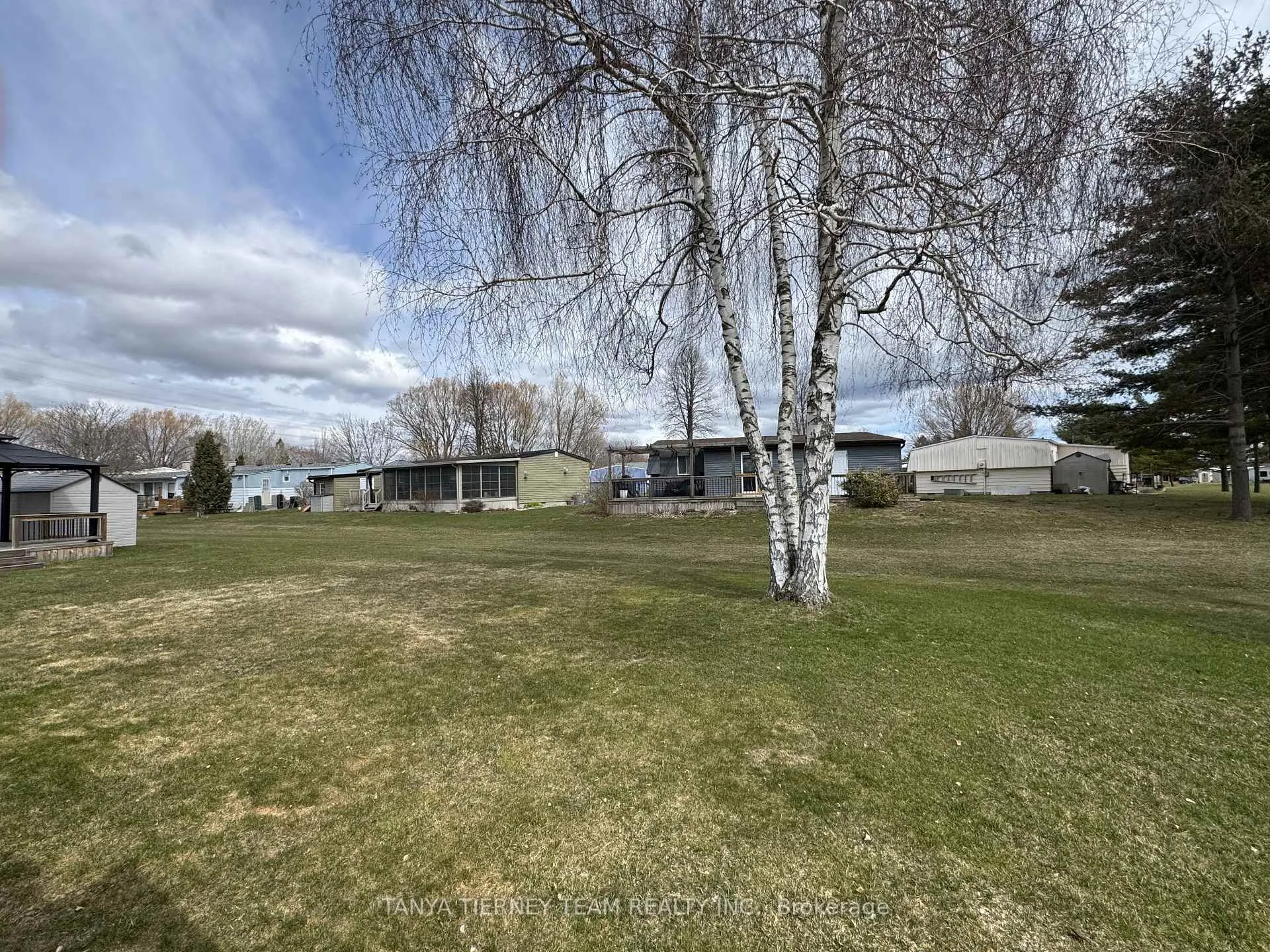 Photo 31 of 6 The Cove Road, Clarington, Newcastle — HOMEH