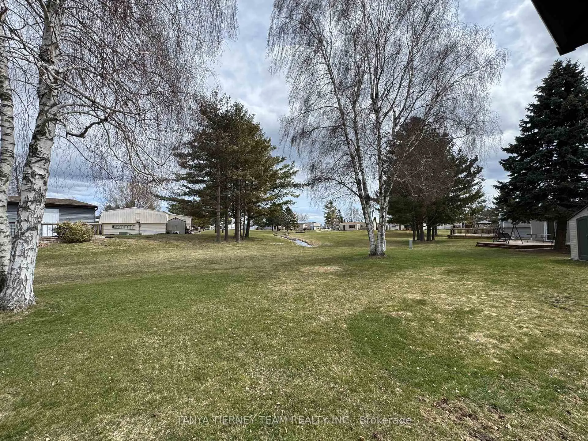 Photo 32 of 6 The Cove Road, Clarington, Newcastle — HOMEH