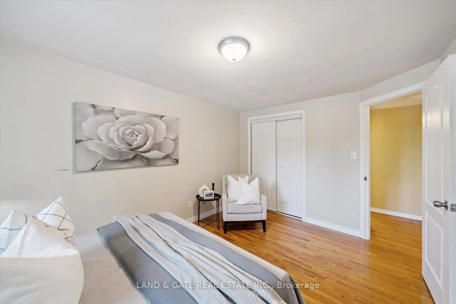 Photo 27 of 111 Guelph Street, Oshawa, Donevan — HOMEH