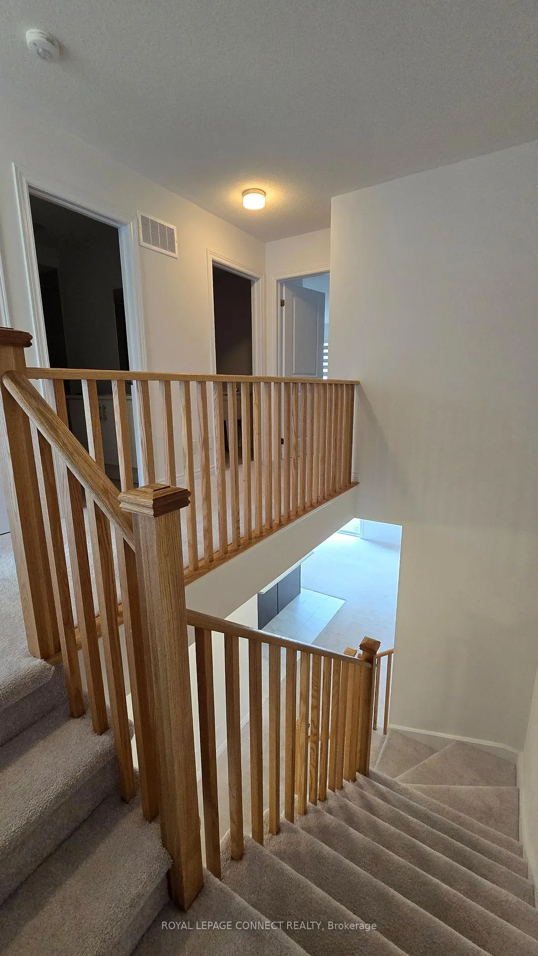 Photo 12 of 2042 Cameron Lott Crescent, Oshawa, Kedron — HOMEH