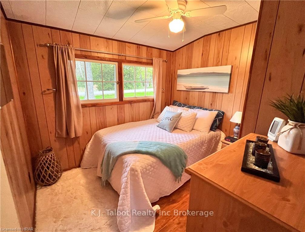 Photo 12 of 31 Andrews Crescent, Goderich, Goderich (Town) — HOMEH
