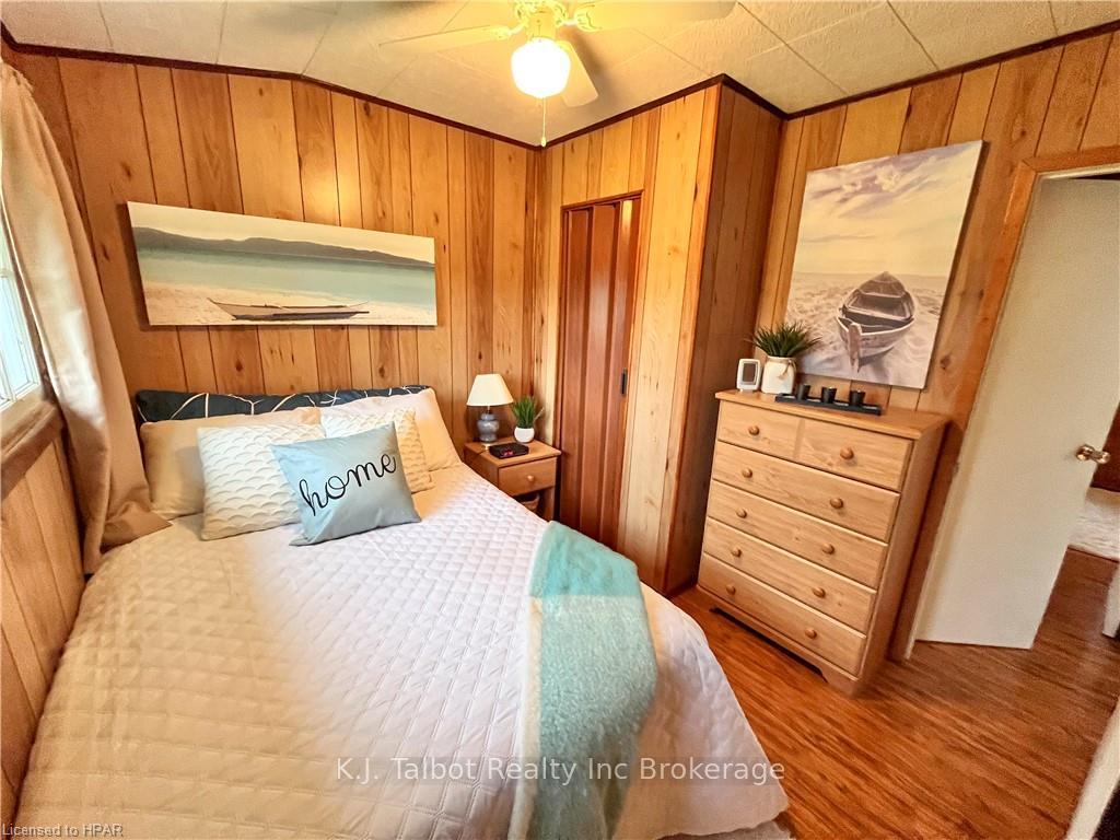 Photo 13 of 31 Andrews Crescent, Goderich, Goderich (Town) — HOMEH