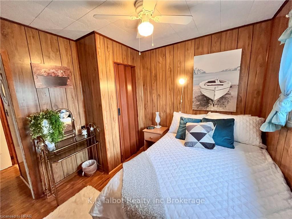 Photo 16 of 31 Andrews Crescent, Goderich, Goderich (Town) — HOMEH