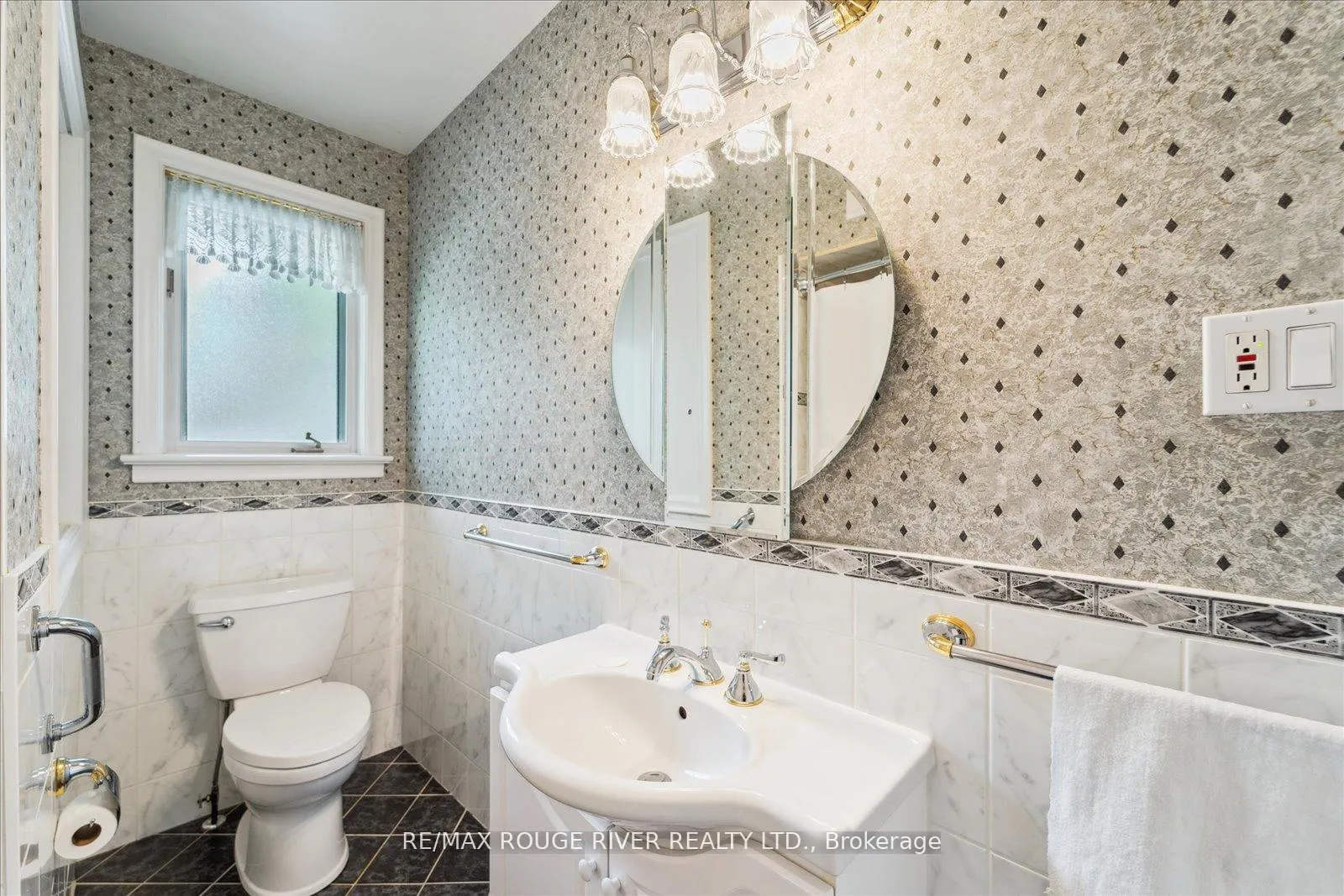 Photo 23 of 15 Westwood Drive, Whitby, Blue Grass Meadows — HOMEH
