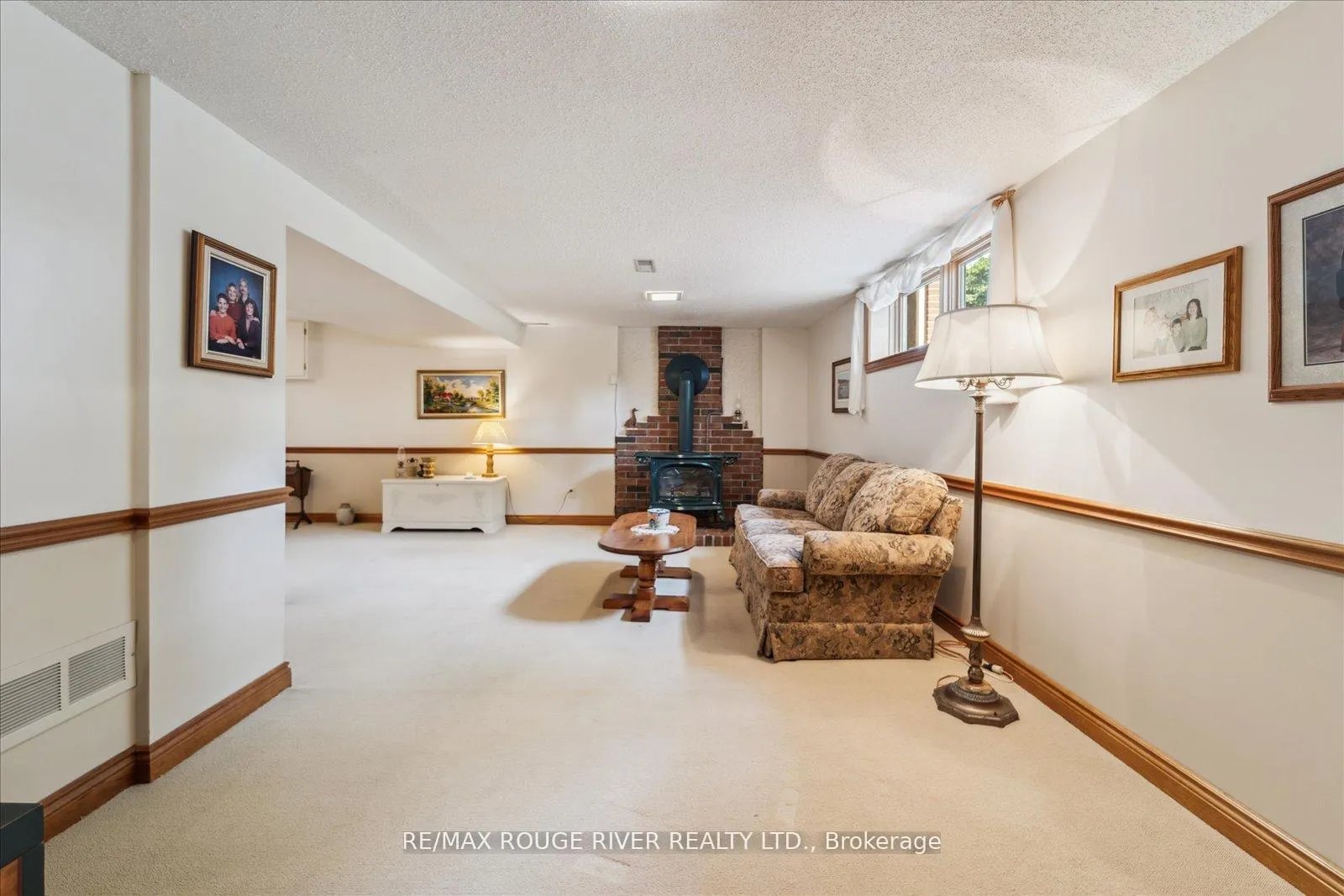 Photo 26 of 15 Westwood Drive, Whitby, Blue Grass Meadows — HOMEH