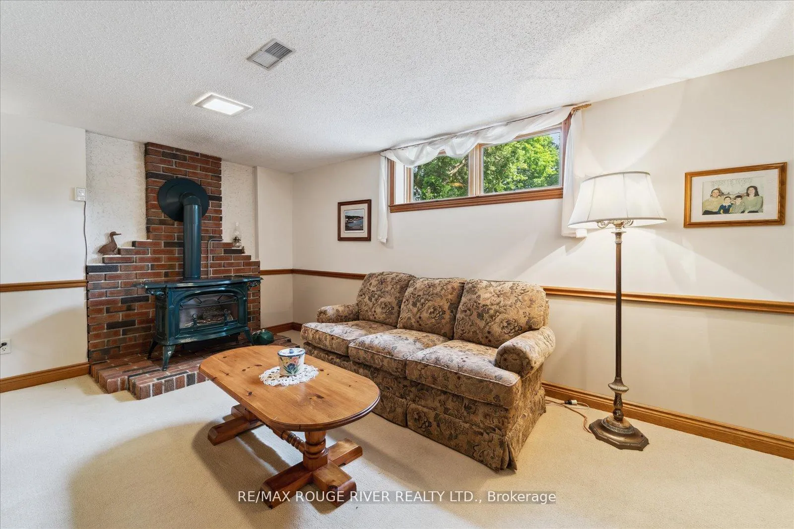 Photo 27 of 15 Westwood Drive, Whitby, Blue Grass Meadows — HOMEH